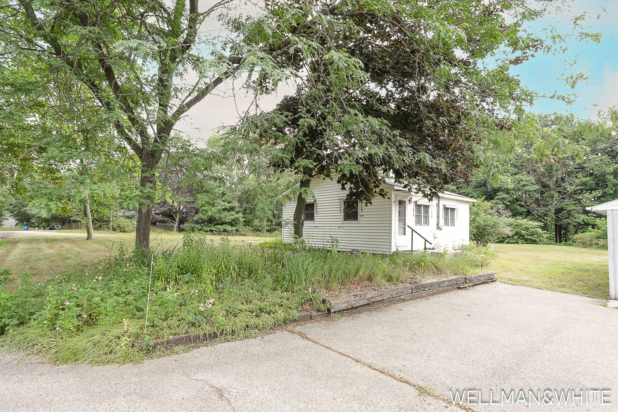 1019 Elizabeth Street Saugatuck MI 49453