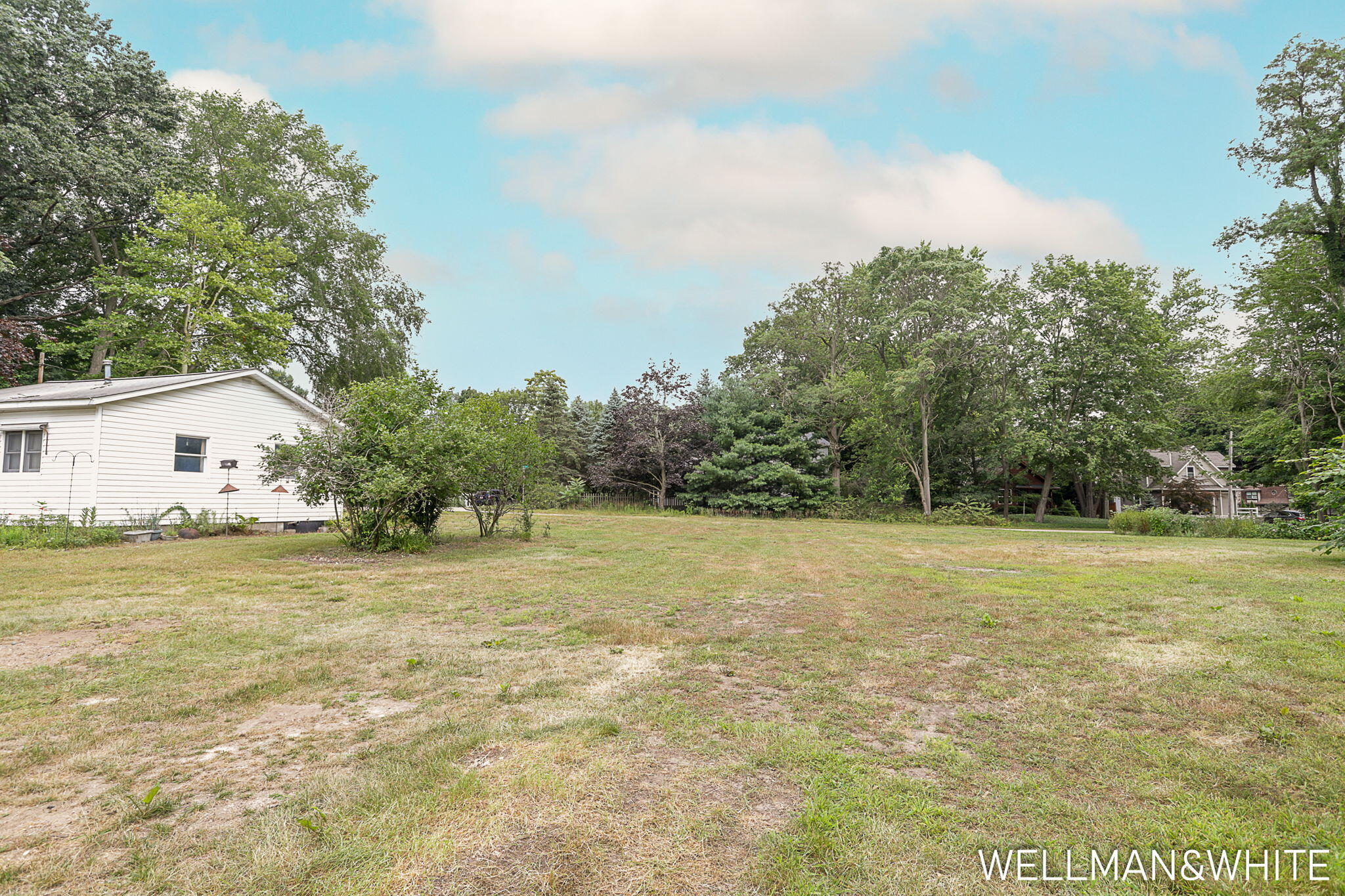 1019 Elizabeth Street Saugatuck MI 49453