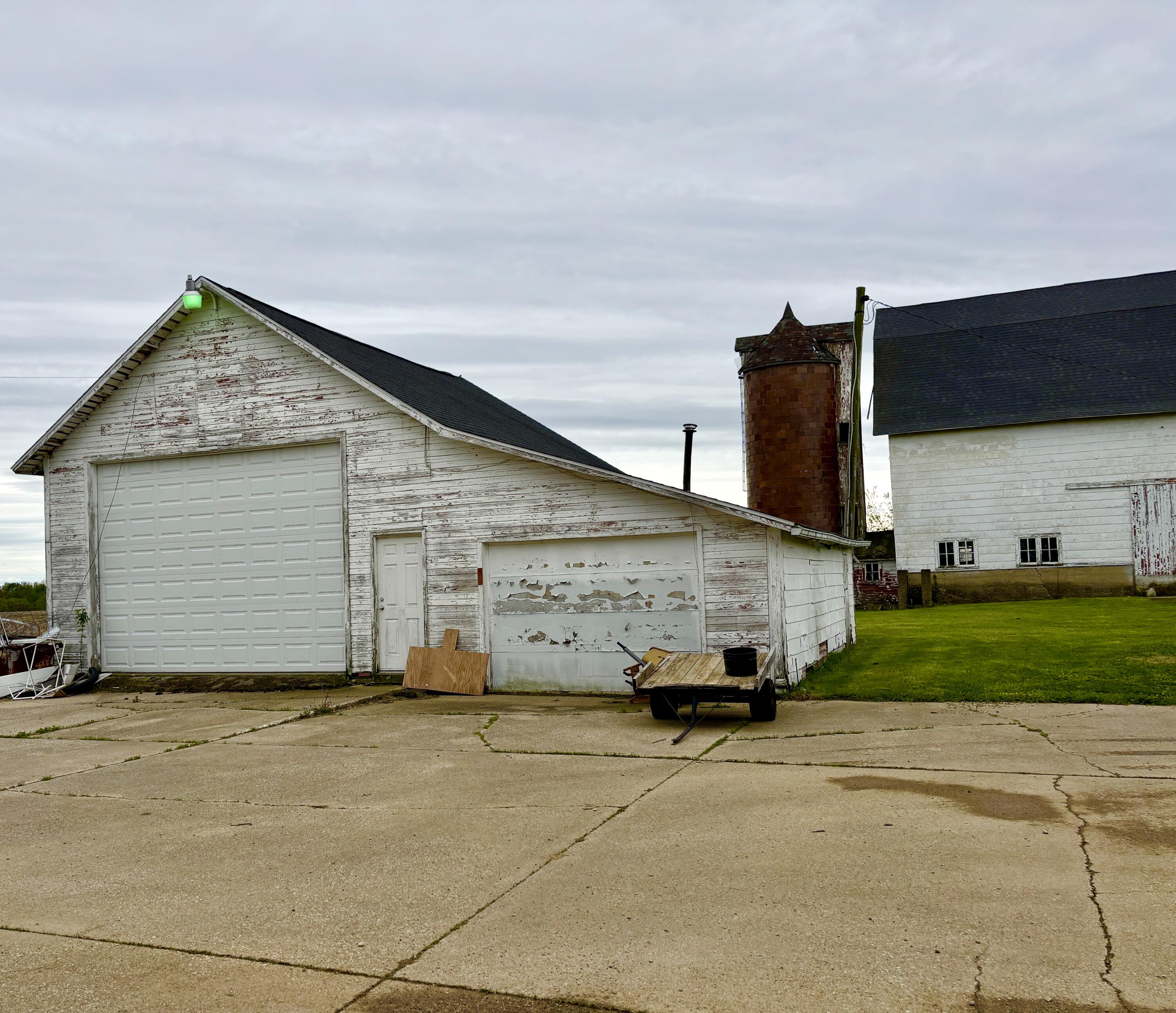 5410 Long Lake Road Berrien Springs MI 49103