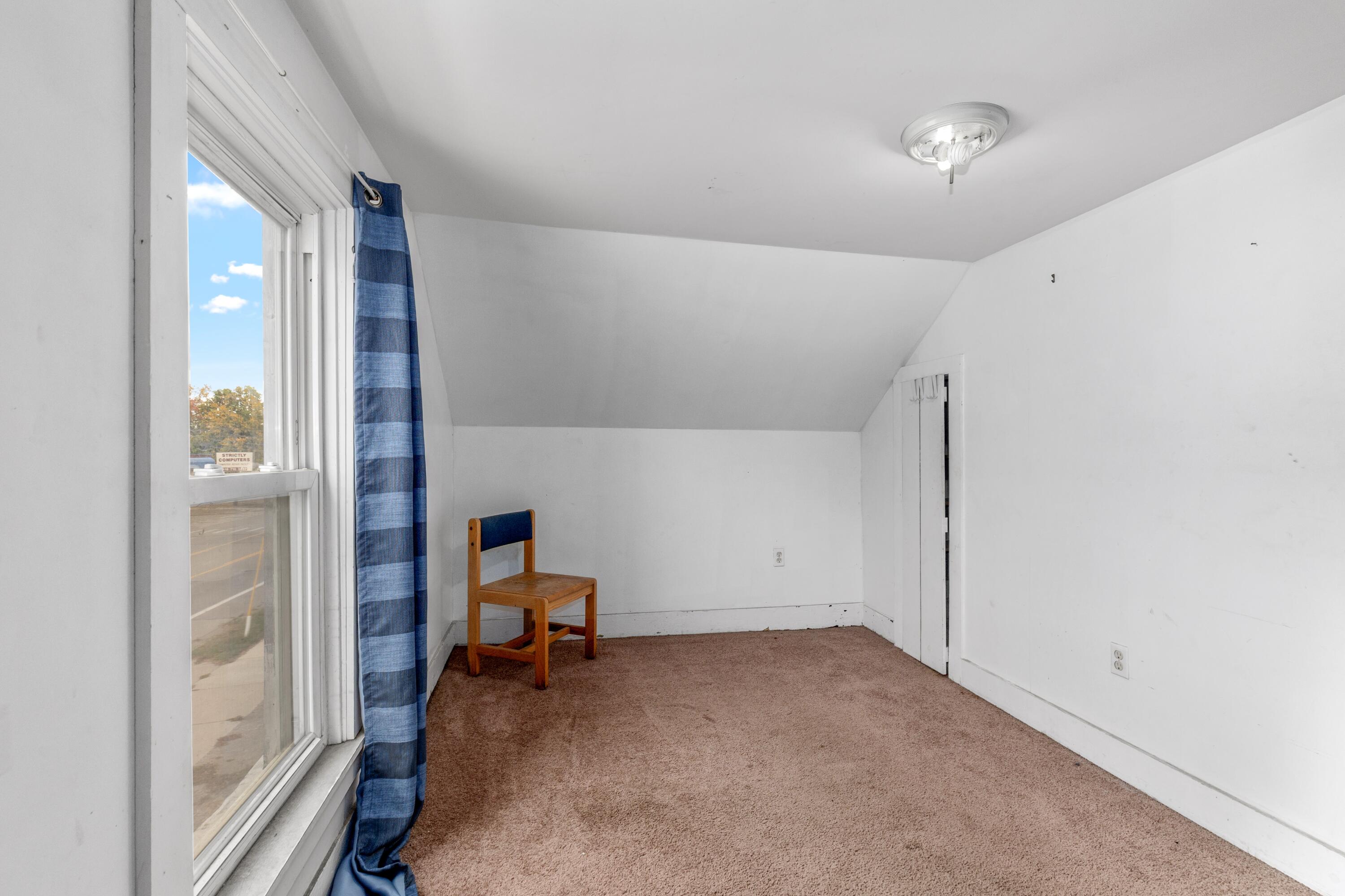 1411 Alpine Avenue NW Grand Rapids MI 49504
