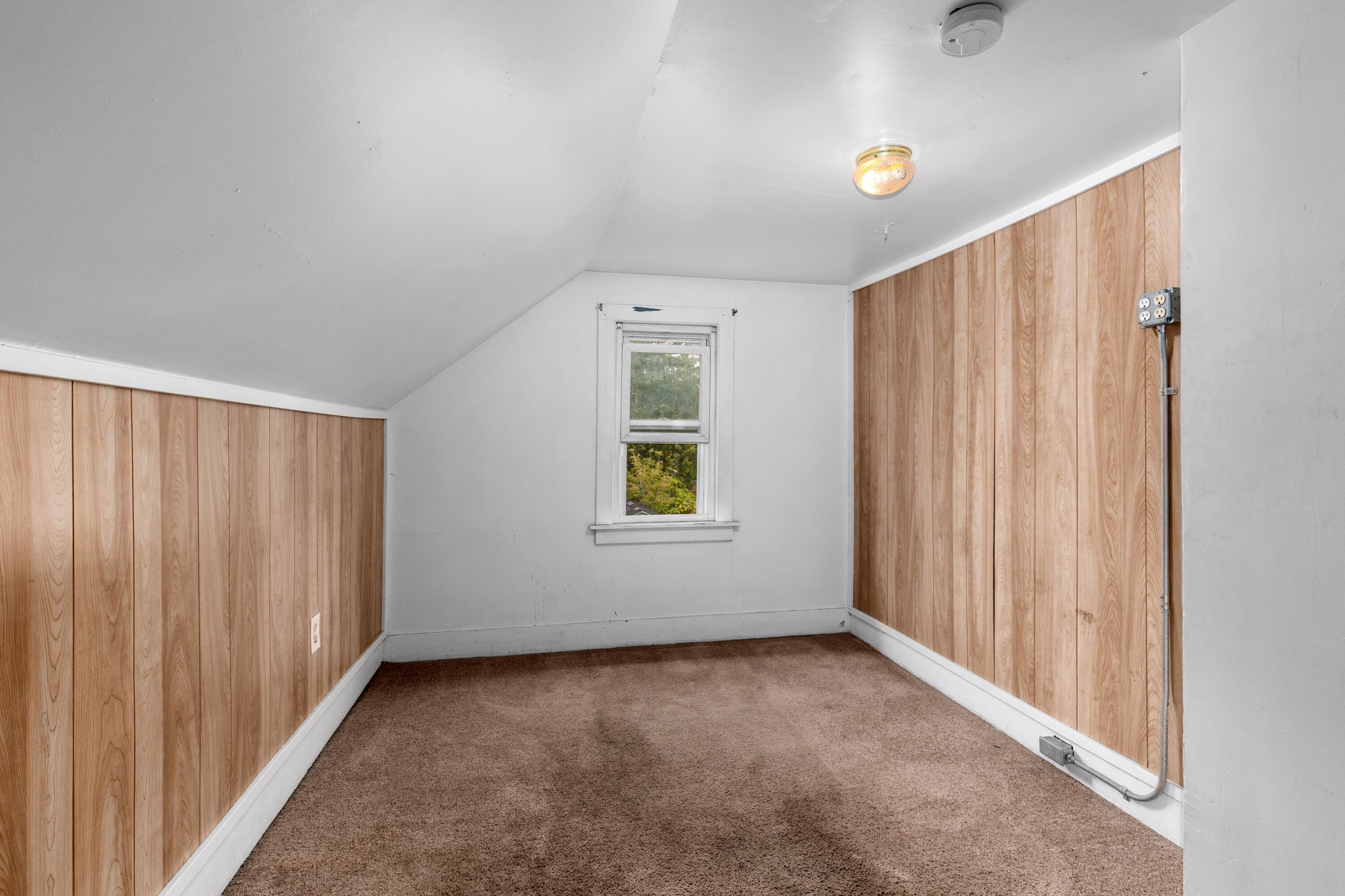 1411 Alpine Avenue NW Grand Rapids MI 49504