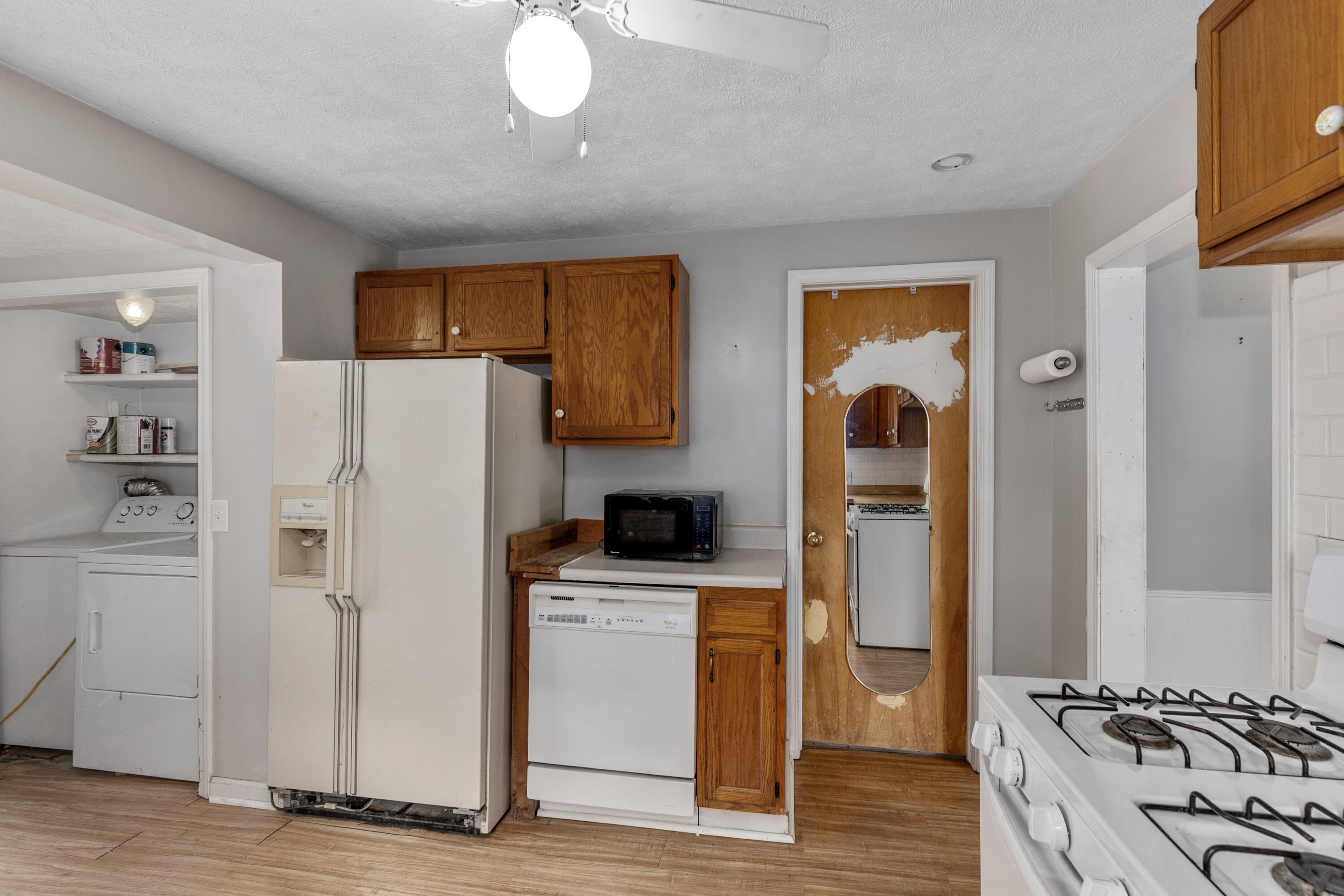 1411 Alpine Avenue NW Grand Rapids MI 49504