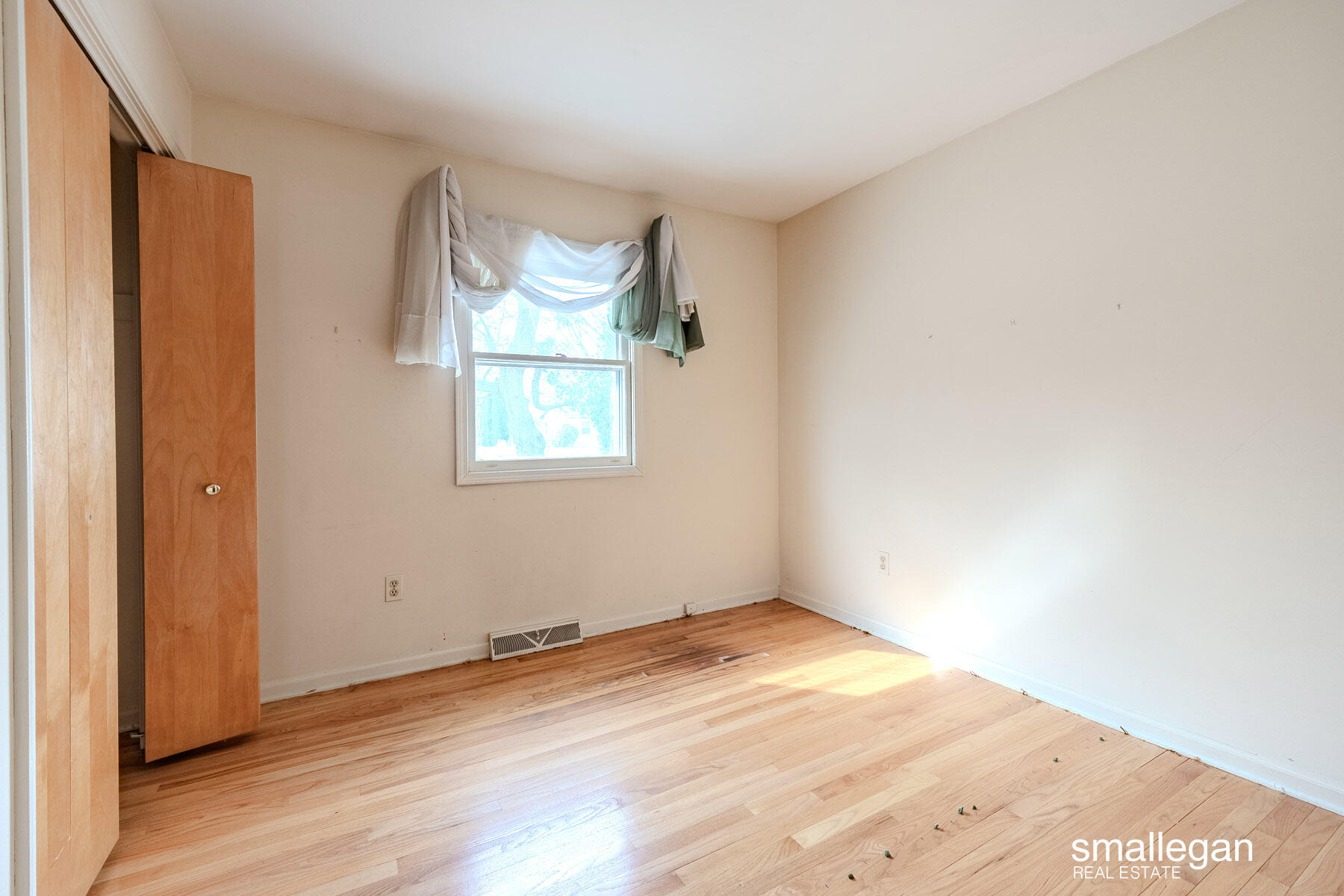 1237 Dale Court NE Grand Rapids MI 49505