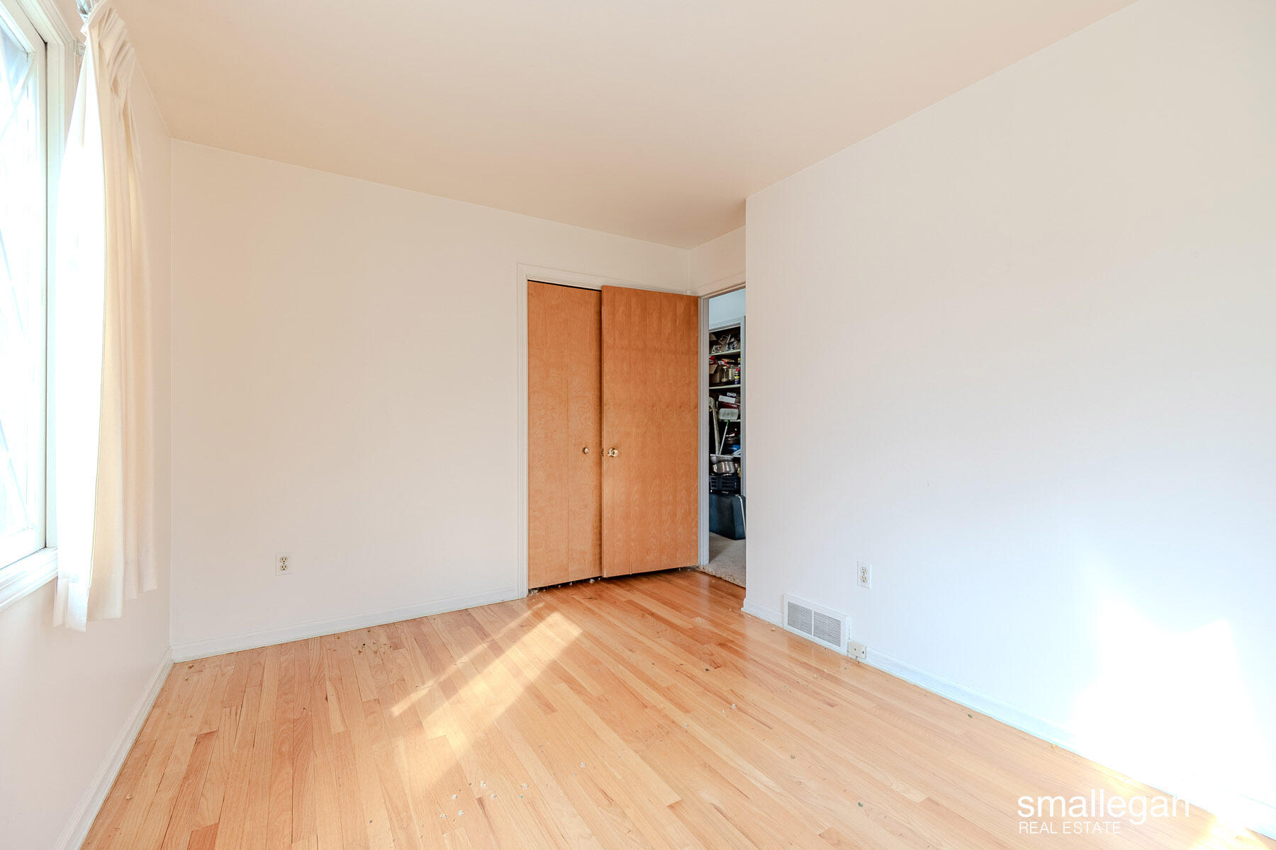 1237 Dale Court NE Grand Rapids MI 49505