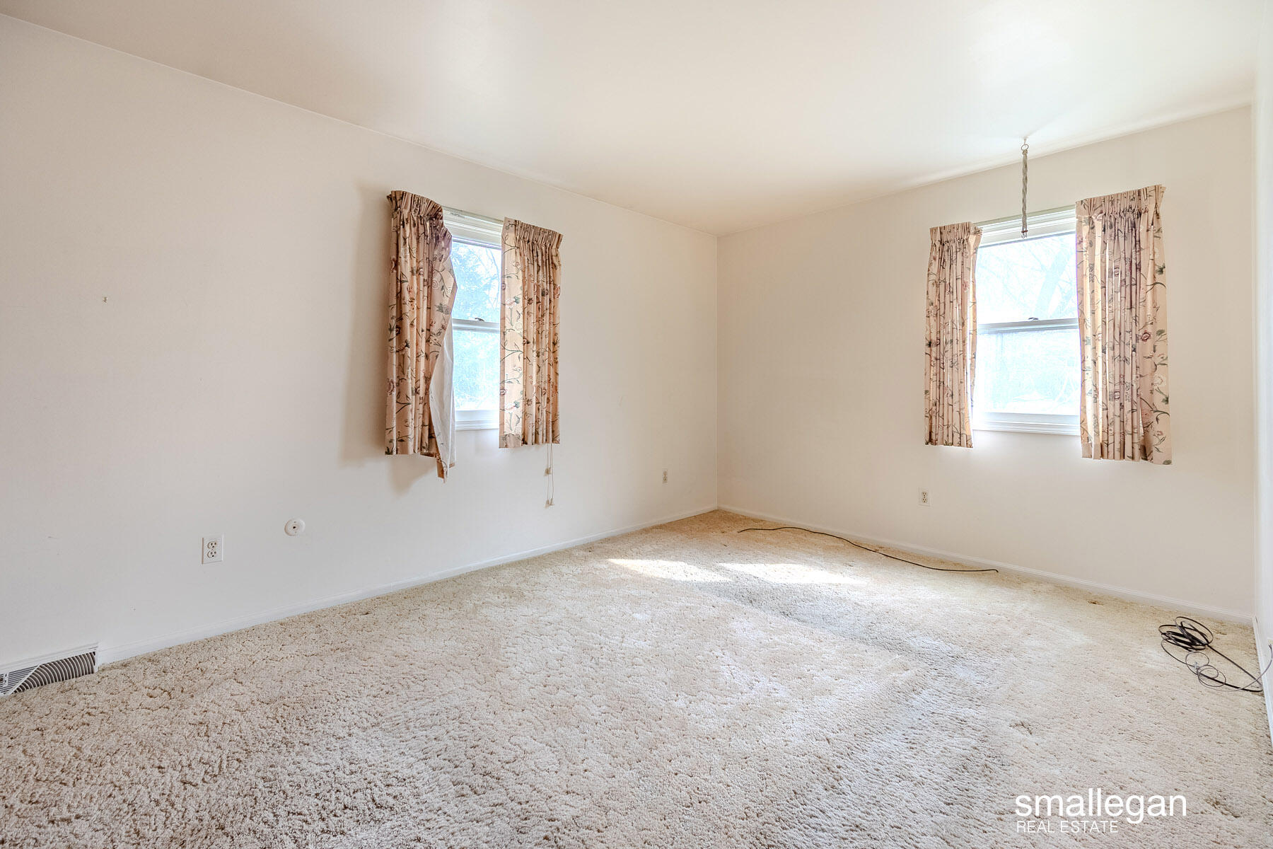 1237 Dale Court NE Grand Rapids MI 49505