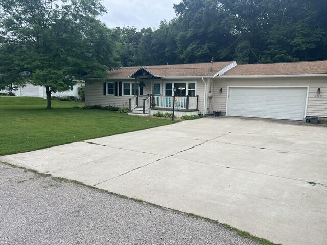 27853 Burmax Park Dowagiac MI 49047