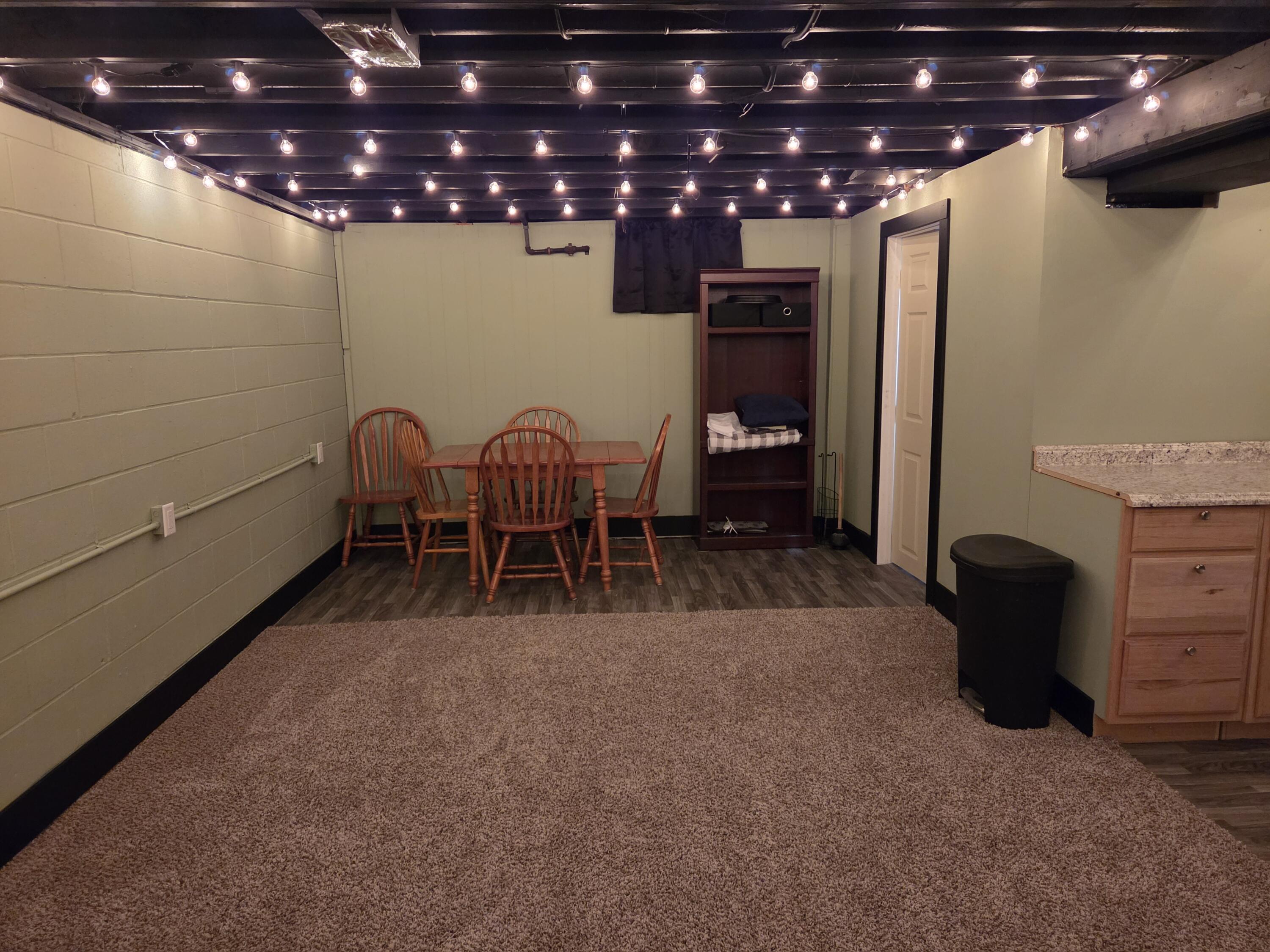 27853 Burmax Park Dowagiac MI 49047