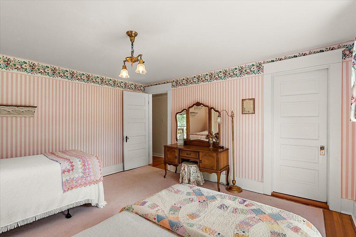2519 W John Beers Road Stevensville MI 49127