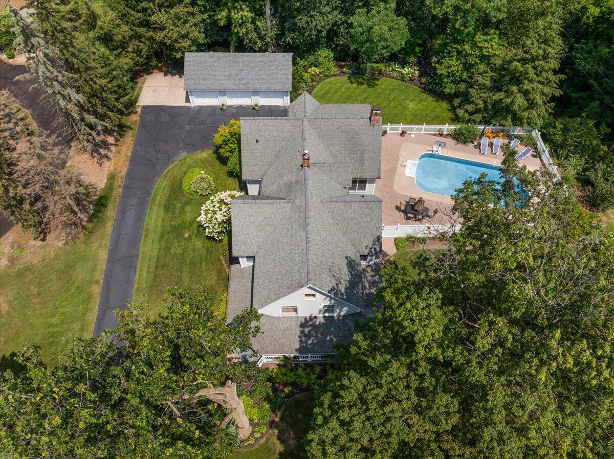 2519 W John Beers Road Stevensville MI 49127