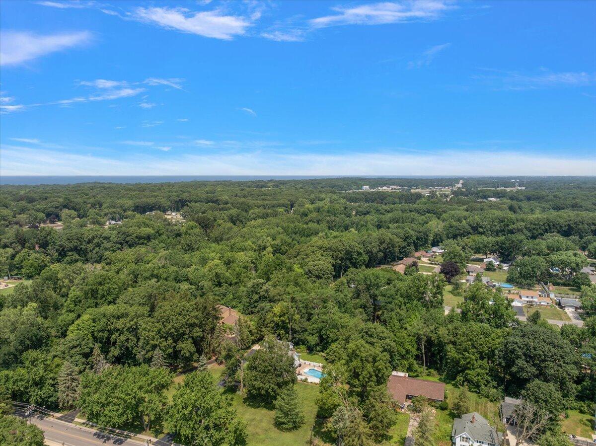 2519 W John Beers Road Stevensville MI 49127