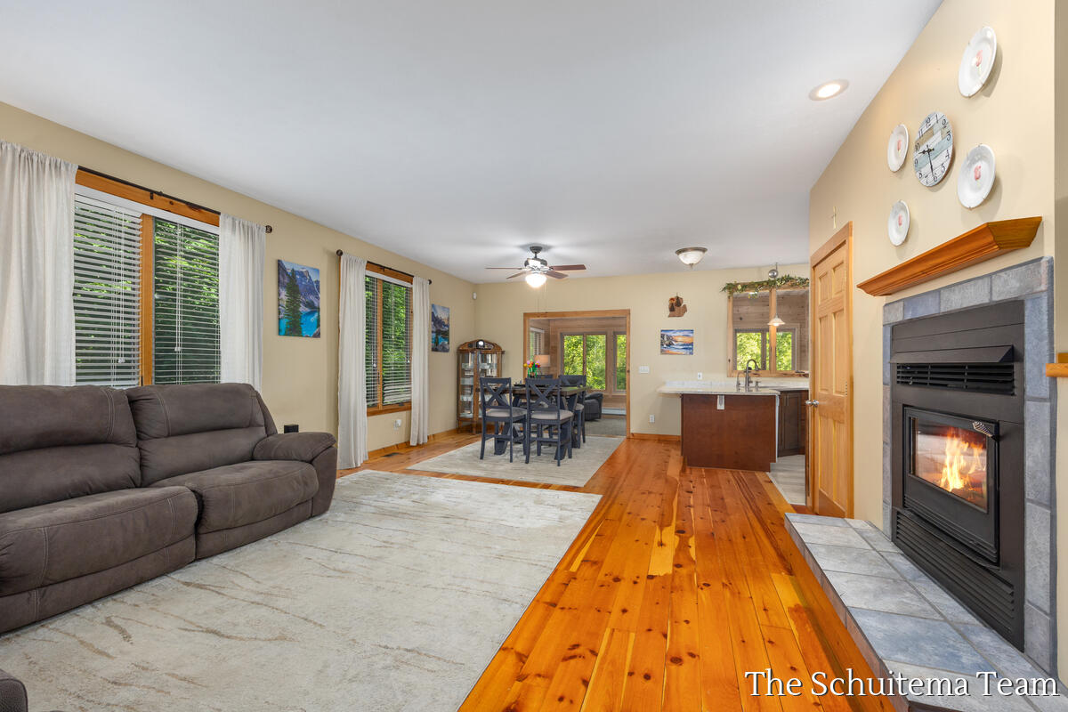 10155 Rogue Pond Drive NE Rockford MI 49341
