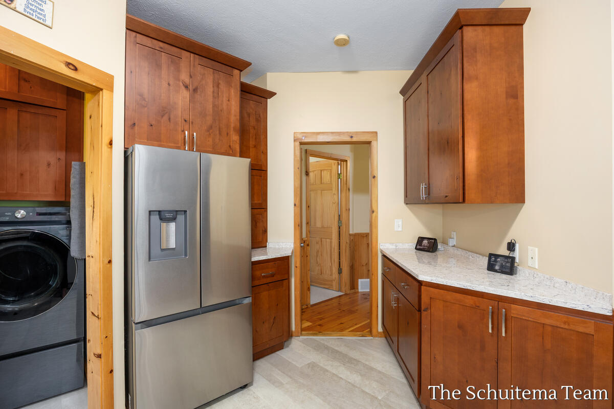 10155 Rogue Pond Drive NE Rockford MI 49341
