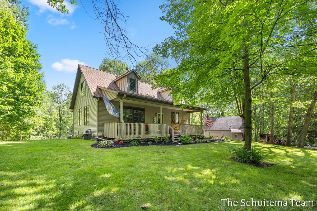 10155 Rogue Pond Drive NE Rockford MI 49341