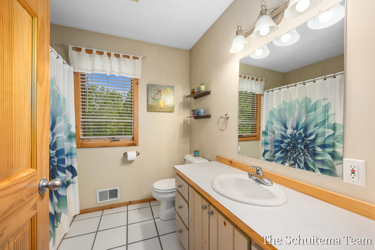 10155 Rogue Pond Drive NE Rockford MI 49341