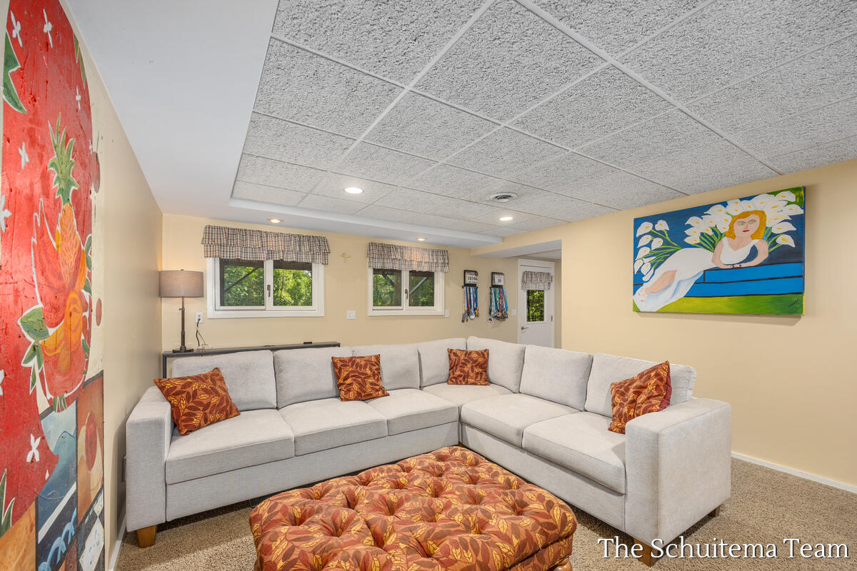 10155 Rogue Pond Drive NE Rockford MI 49341