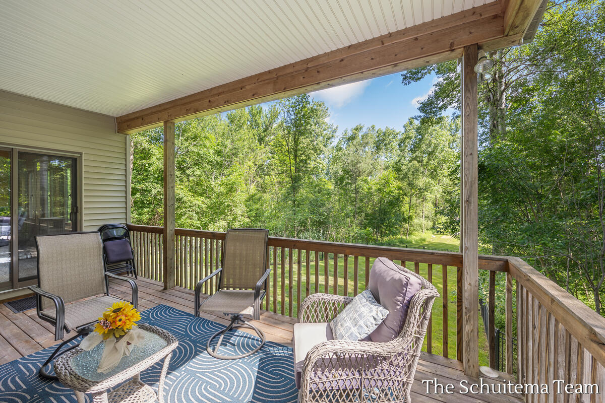 10155 Rogue Pond Drive NE Rockford MI 49341