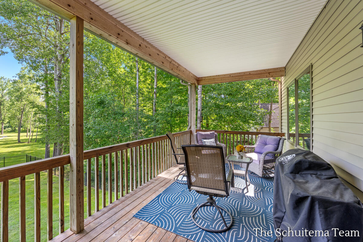 10155 Rogue Pond Drive NE Rockford MI 49341