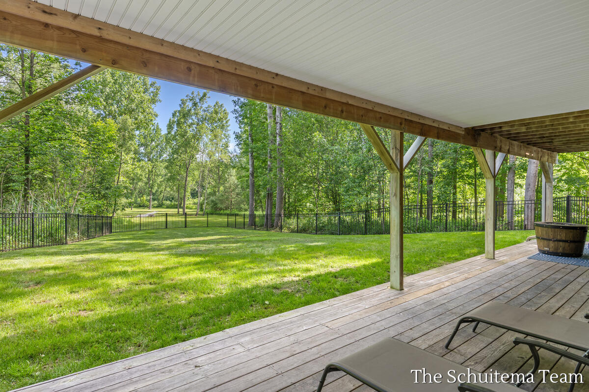 10155 Rogue Pond Drive NE Rockford MI 49341
