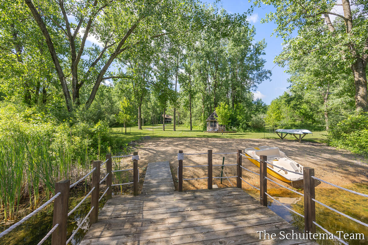 10155 Rogue Pond Drive NE Rockford MI 49341