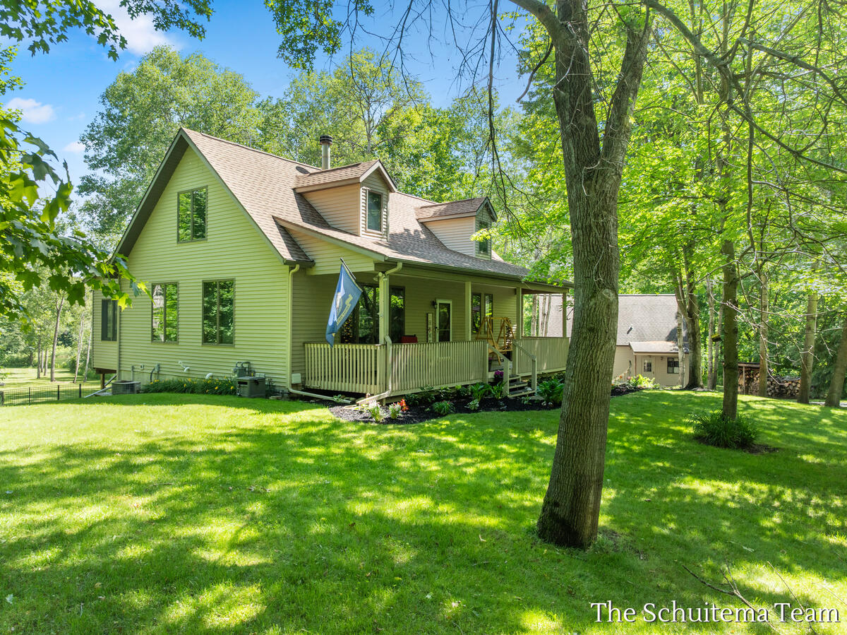 10155 Rogue Pond Drive NE Rockford MI 49341