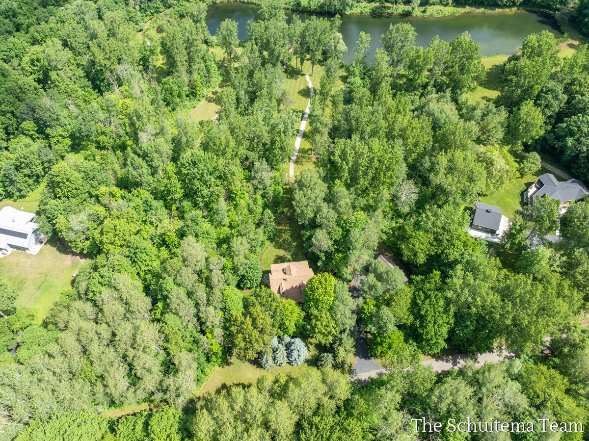 10155 Rogue Pond Drive NE Rockford MI 49341