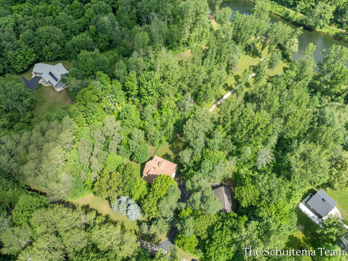 10155 Rogue Pond Drive NE Rockford MI 49341