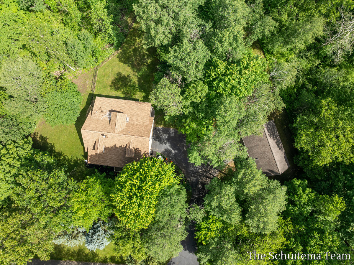 10155 Rogue Pond Drive NE Rockford MI 49341