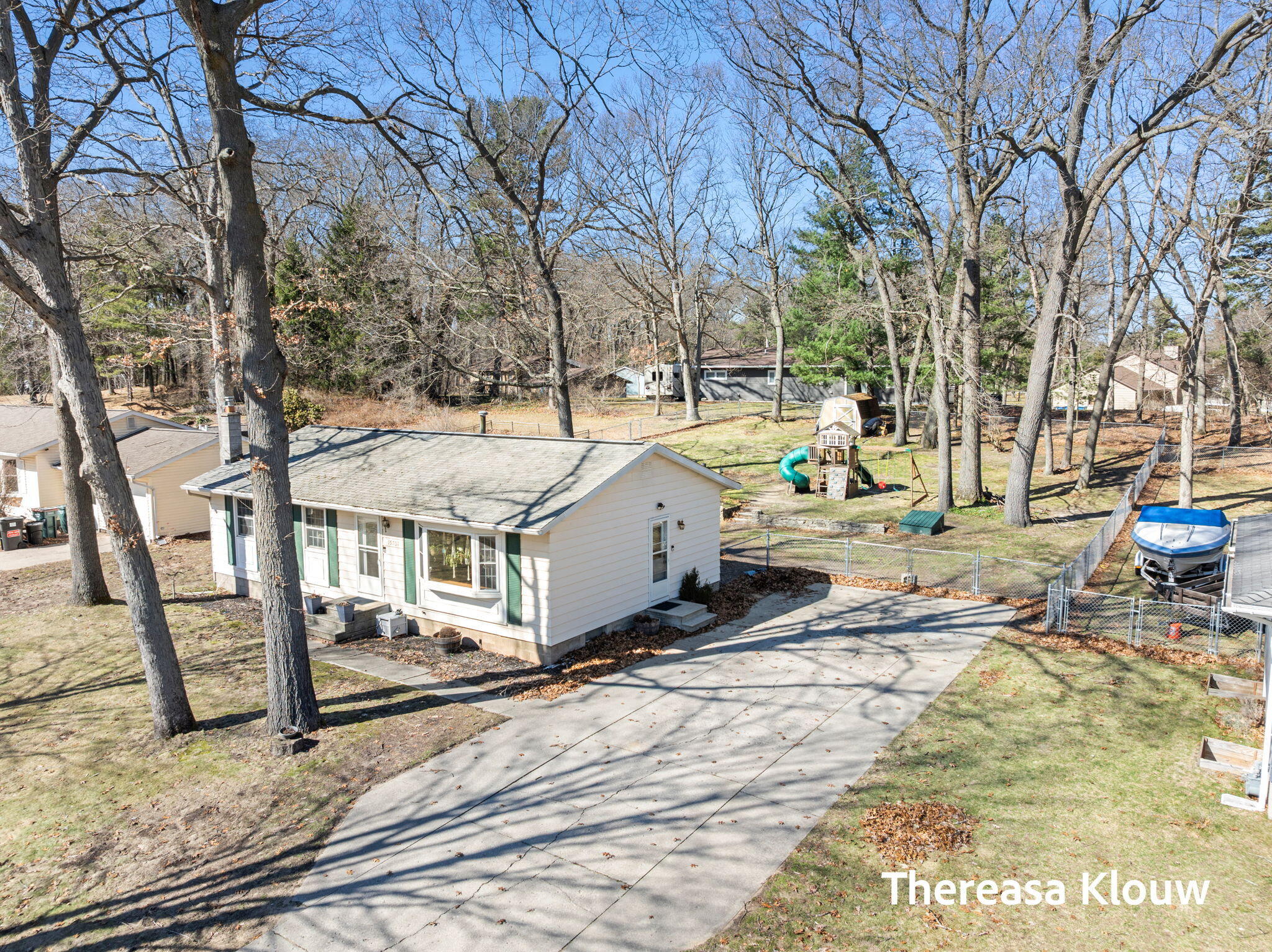 15701 Charles Court Grand Haven MI 49417