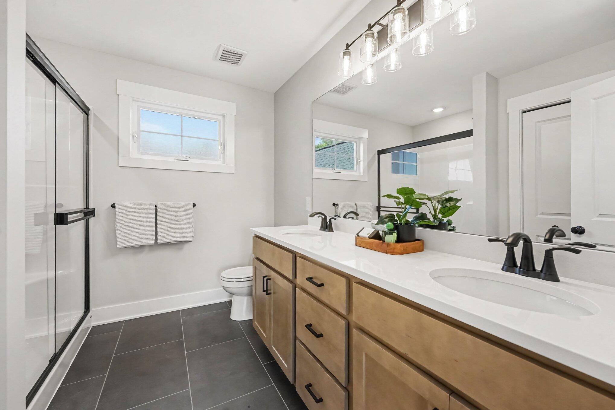 671 Waterford Village Drive NW Grand Rapids MI 49534