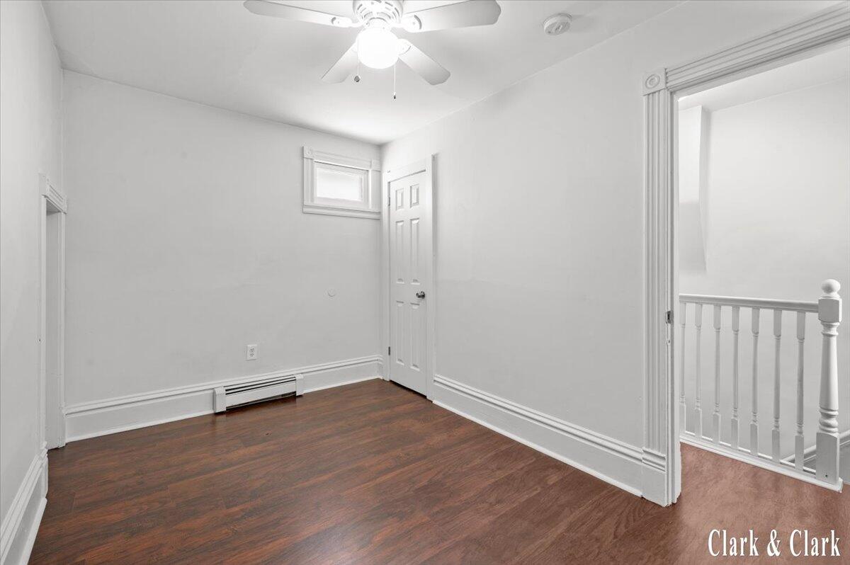 529 Carrier Street NE Grand Rapids MI 49505