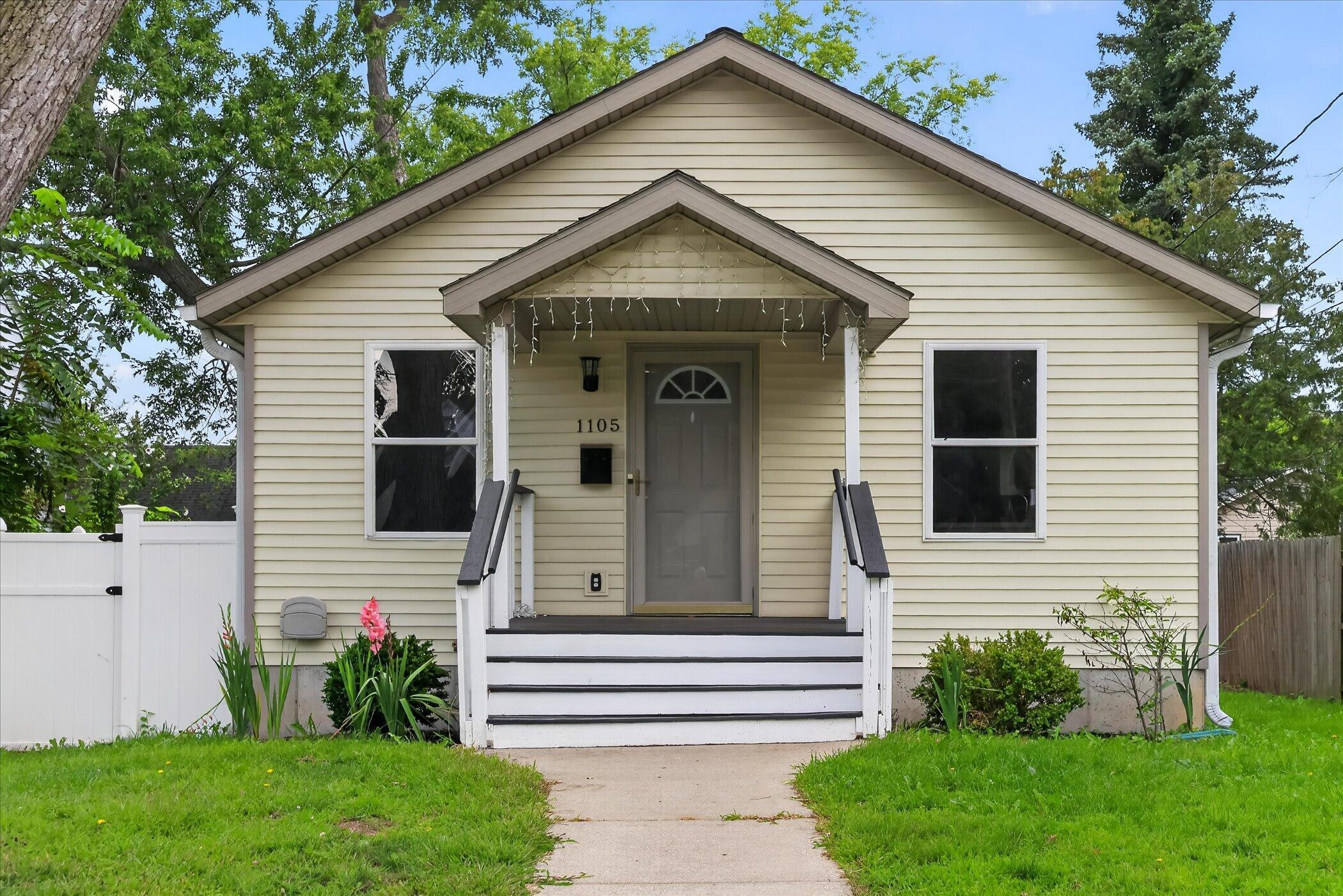 1105 Hazen Street SE Grand Rapids MI 49507