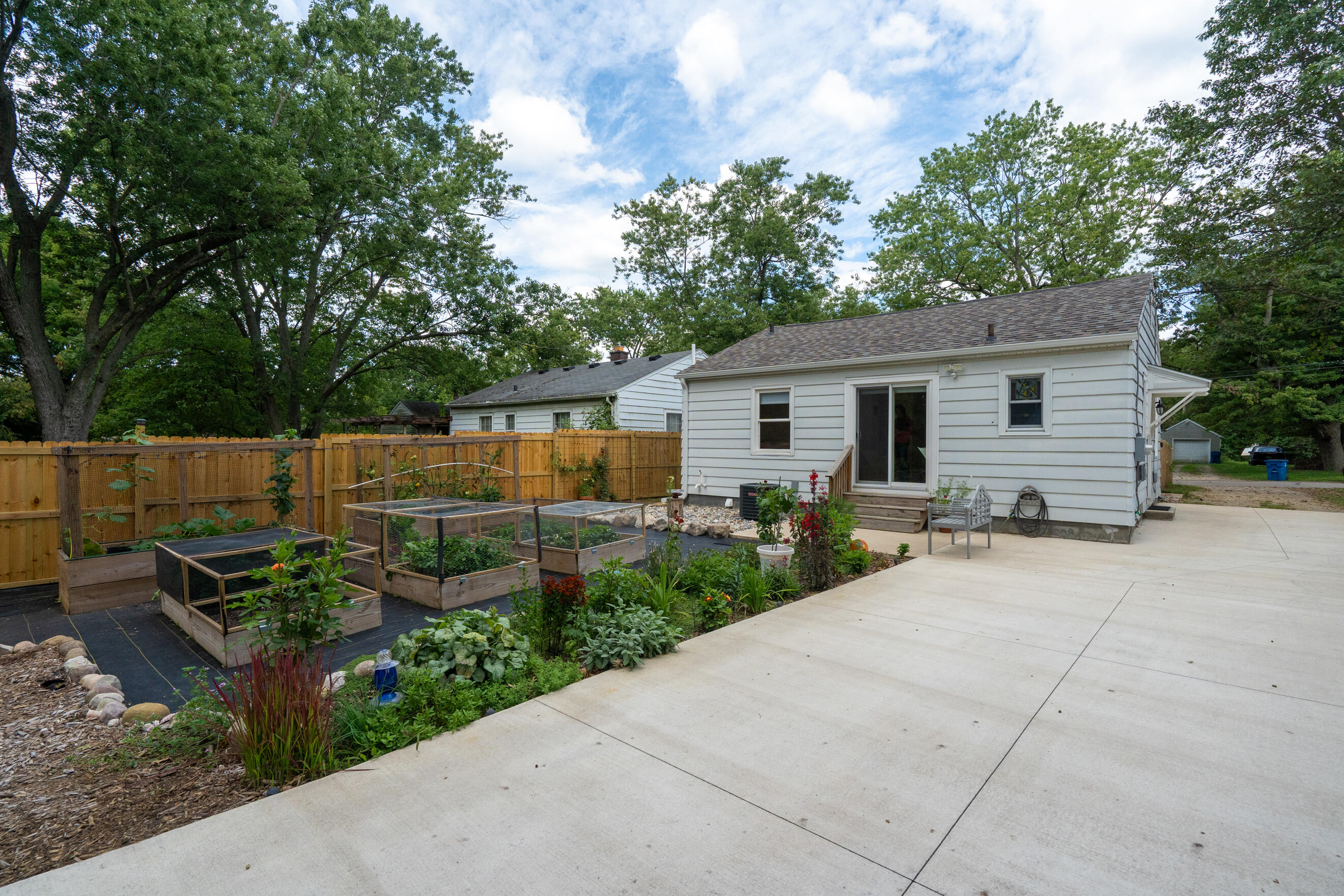 1707 Texel Drive Kalamazoo MI 49048