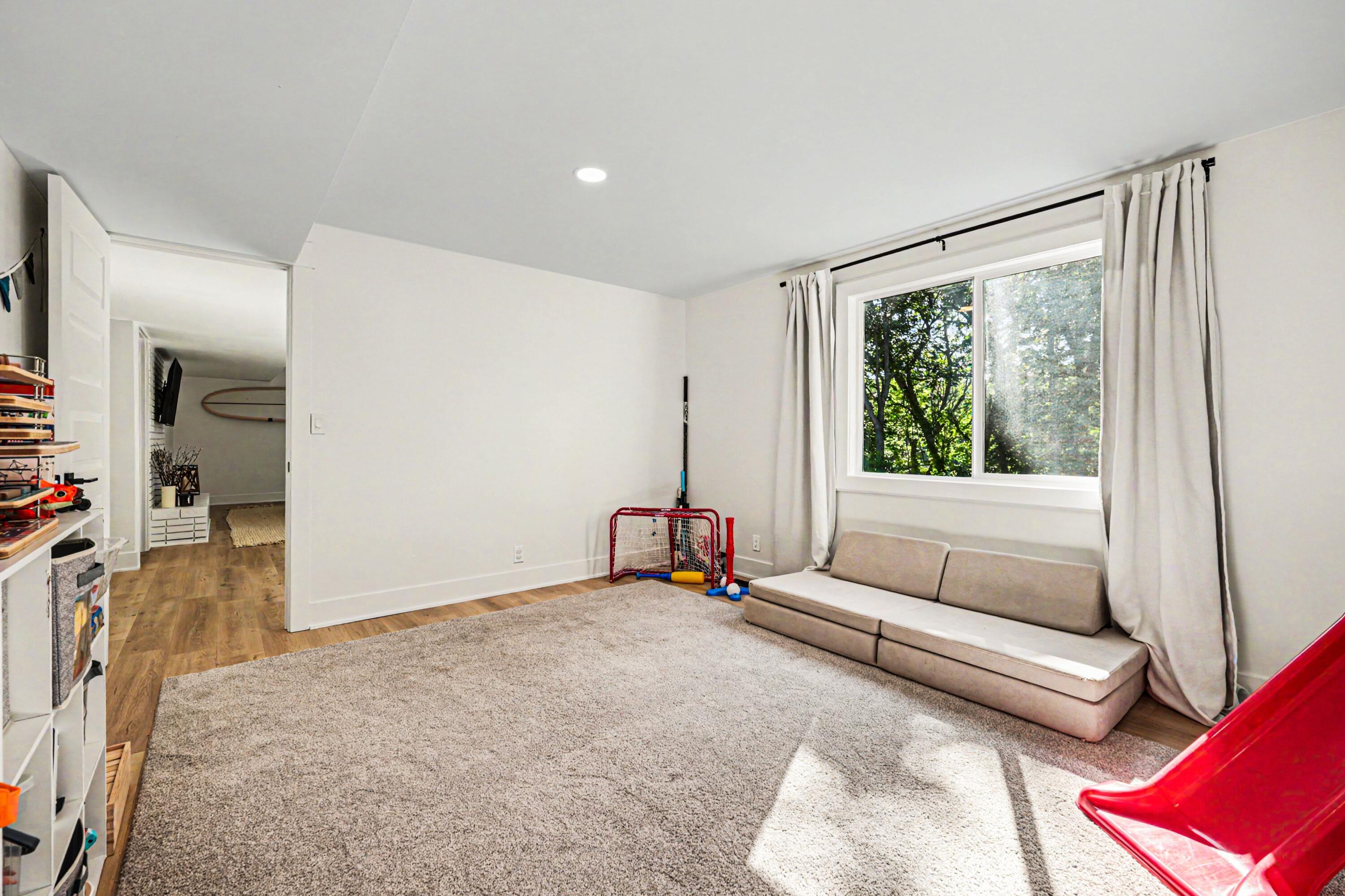 2834 Northville Drive NE Grand Rapids MI 49525