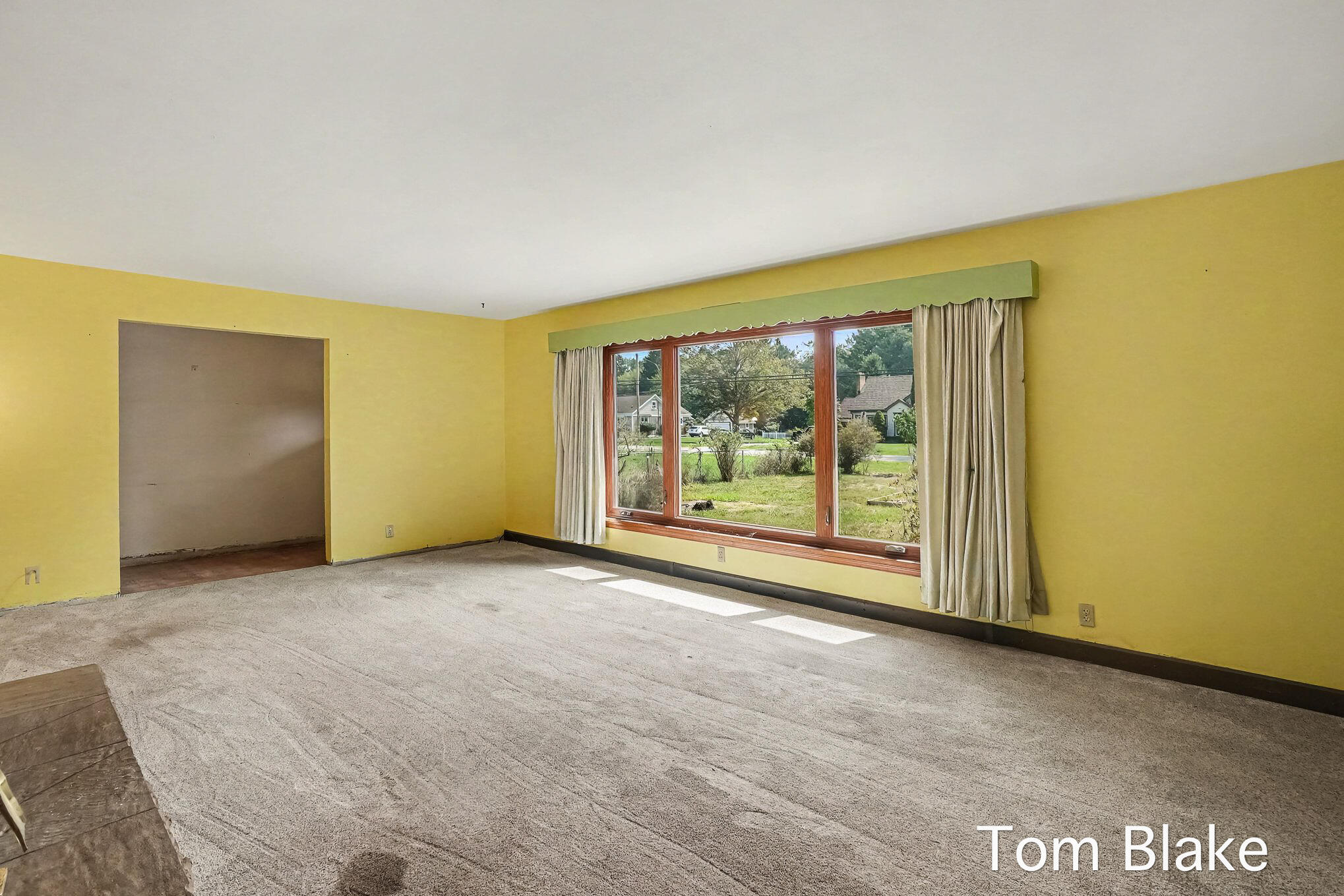 1074 Hendrick Road Norton Shores MI 49441
