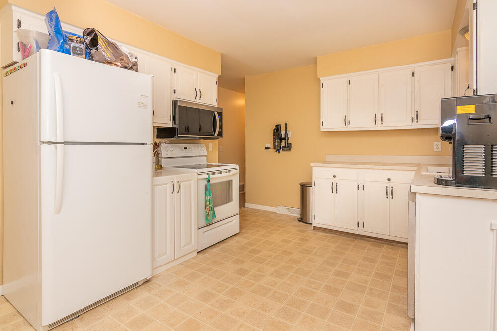 3028 Nichols Road Kalamazoo MI 49004