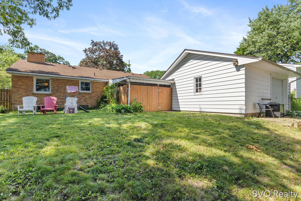 1843 Plymouth Terrace SE Grand Rapids MI 49506