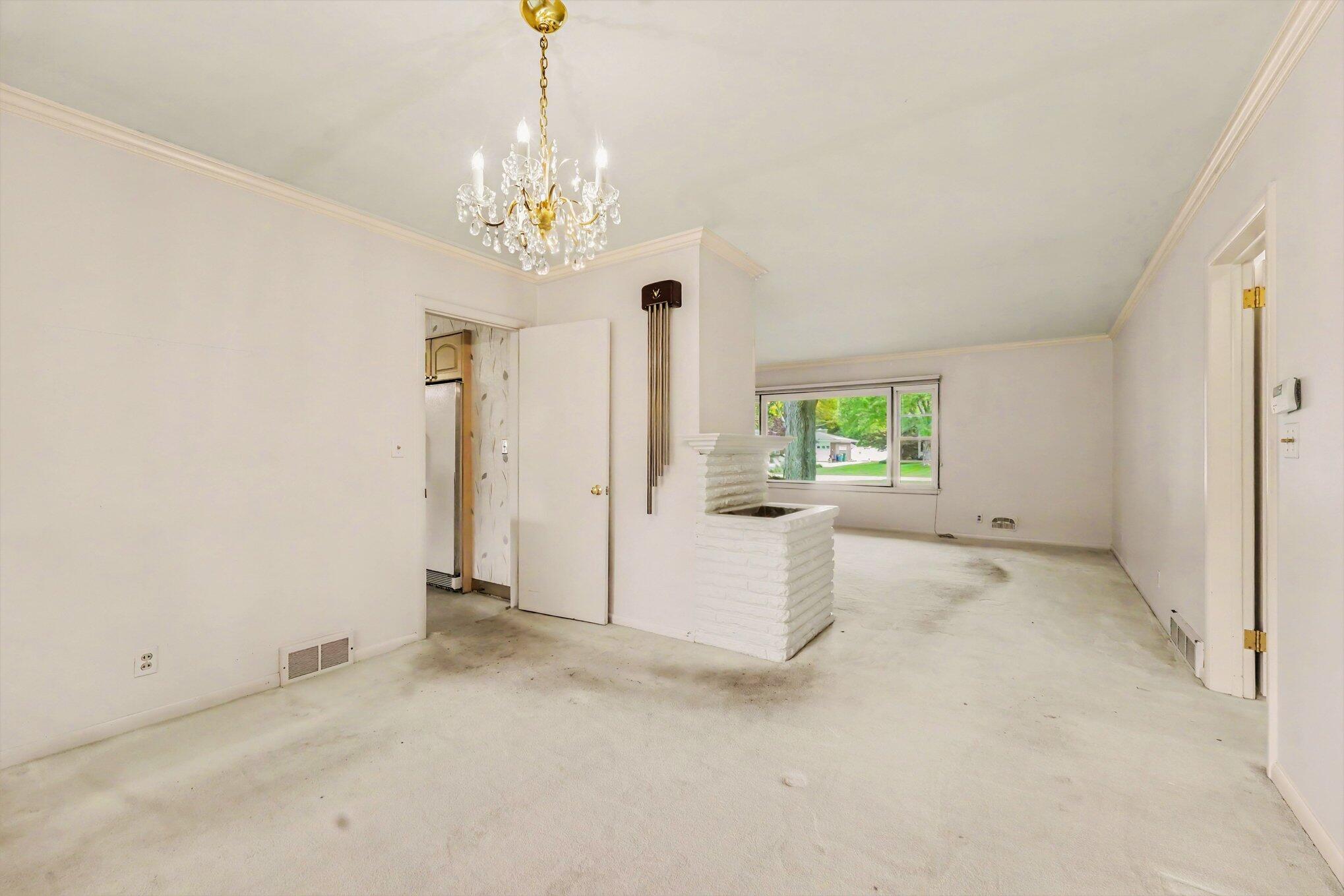 1005 Carpenter Avenue NW Grand Rapids MI 49504