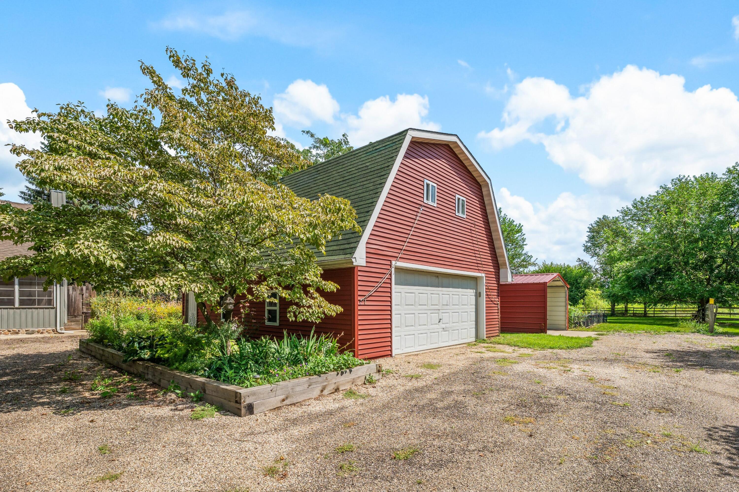 8467 S Scottdale Road Berrien Springs MI 49103