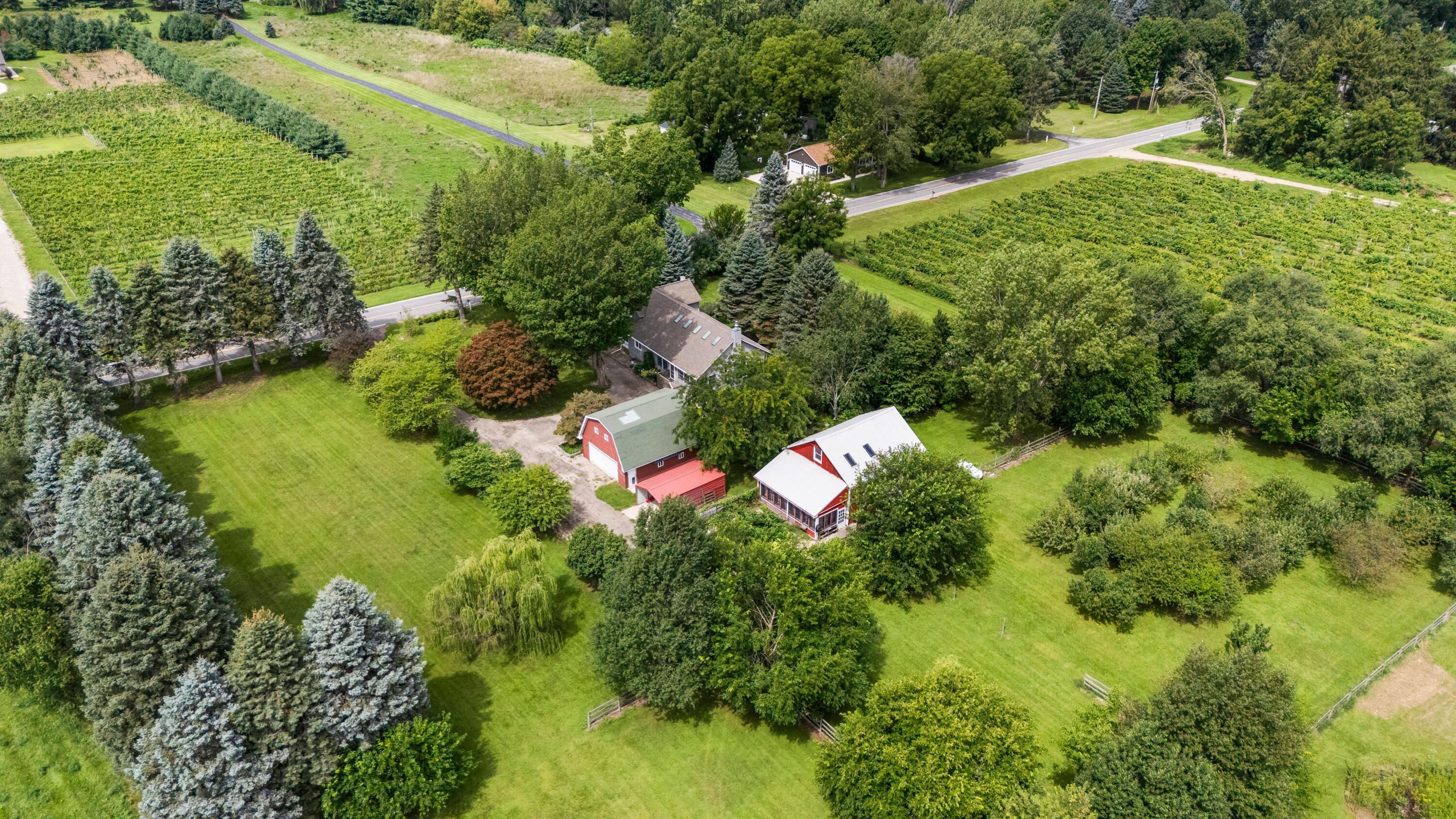 8467 S Scottdale Road Berrien Springs MI 49103