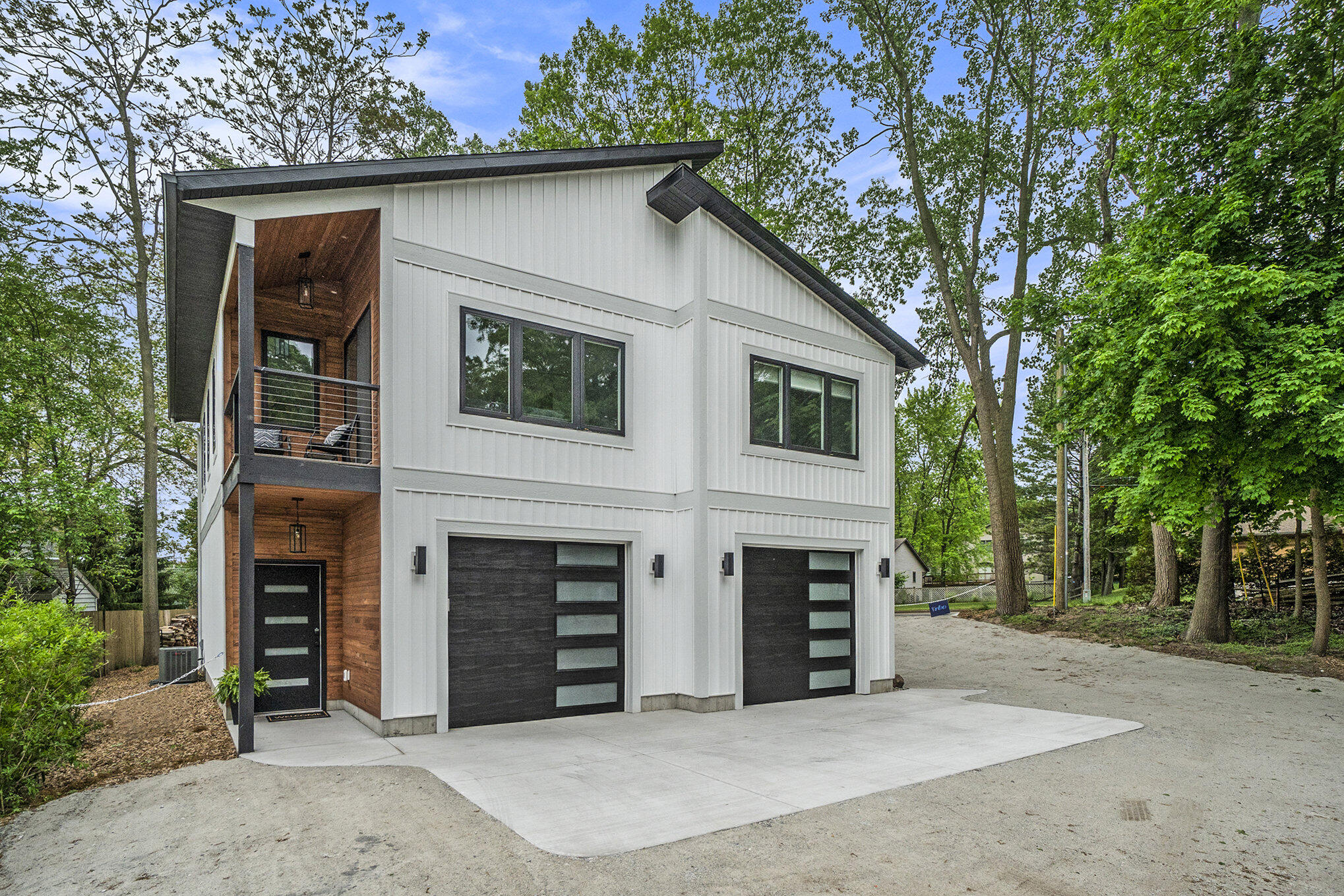 3220 Lakeshore Drive Muskegon MI 49441