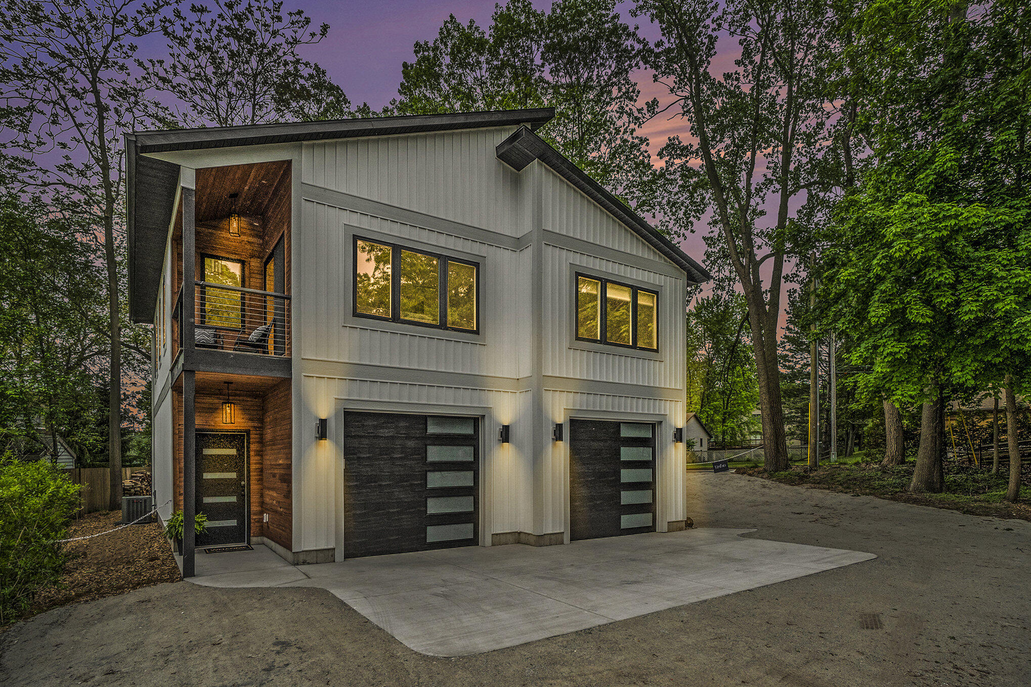 3220 Lakeshore Drive Muskegon MI 49441