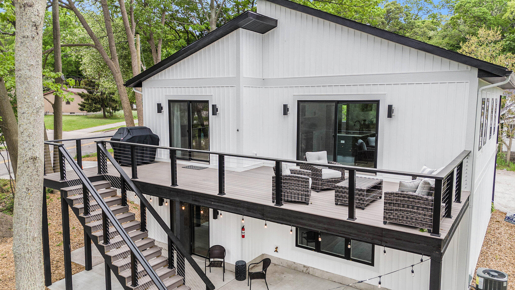 3220 Lakeshore Drive Muskegon MI 49441