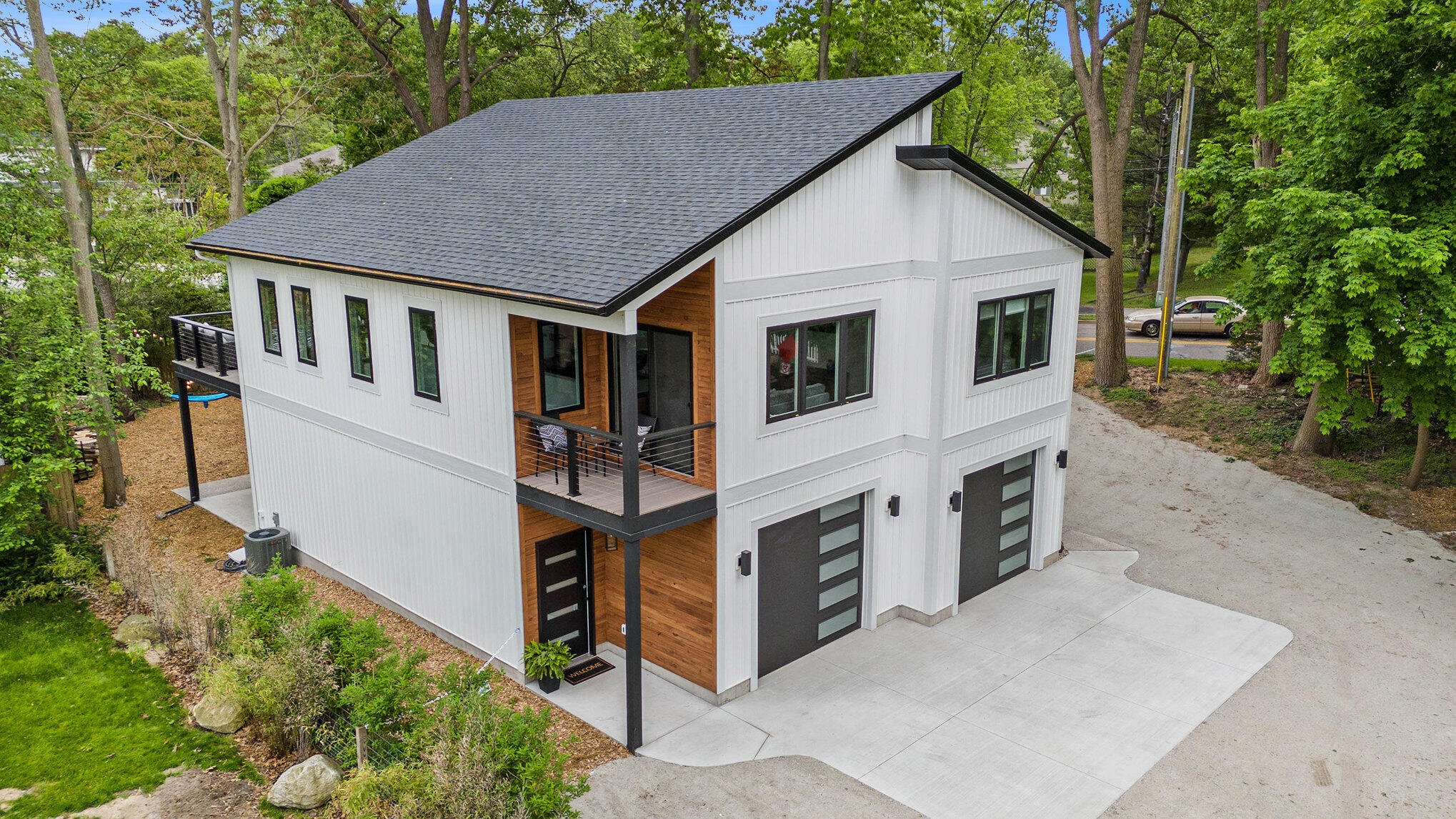 3220 Lakeshore Drive Muskegon MI 49441