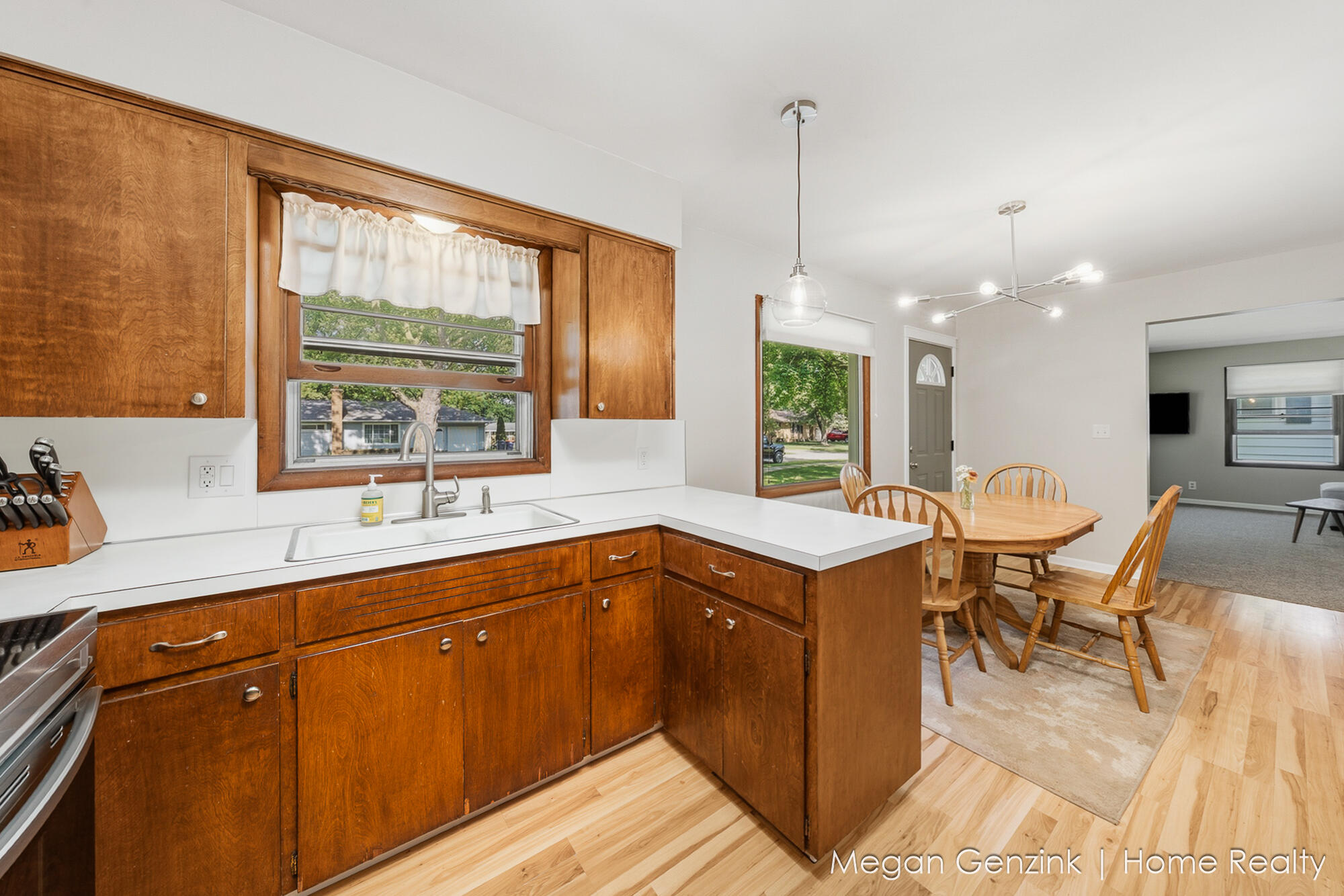 269 Cambridge Avenue Holland MI 49423