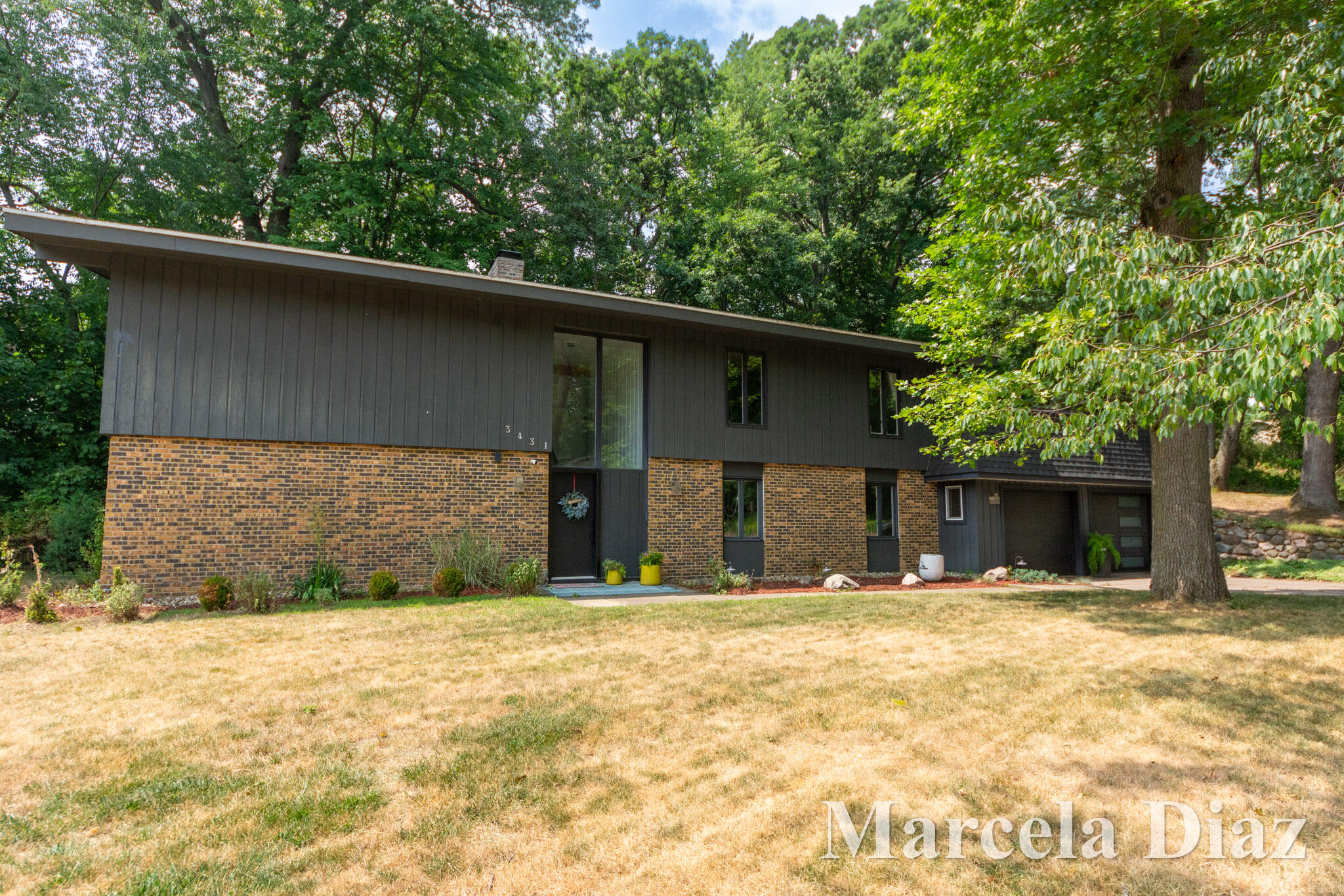 3431 Tricklewood Drive SE Grand Rapids MI 49546