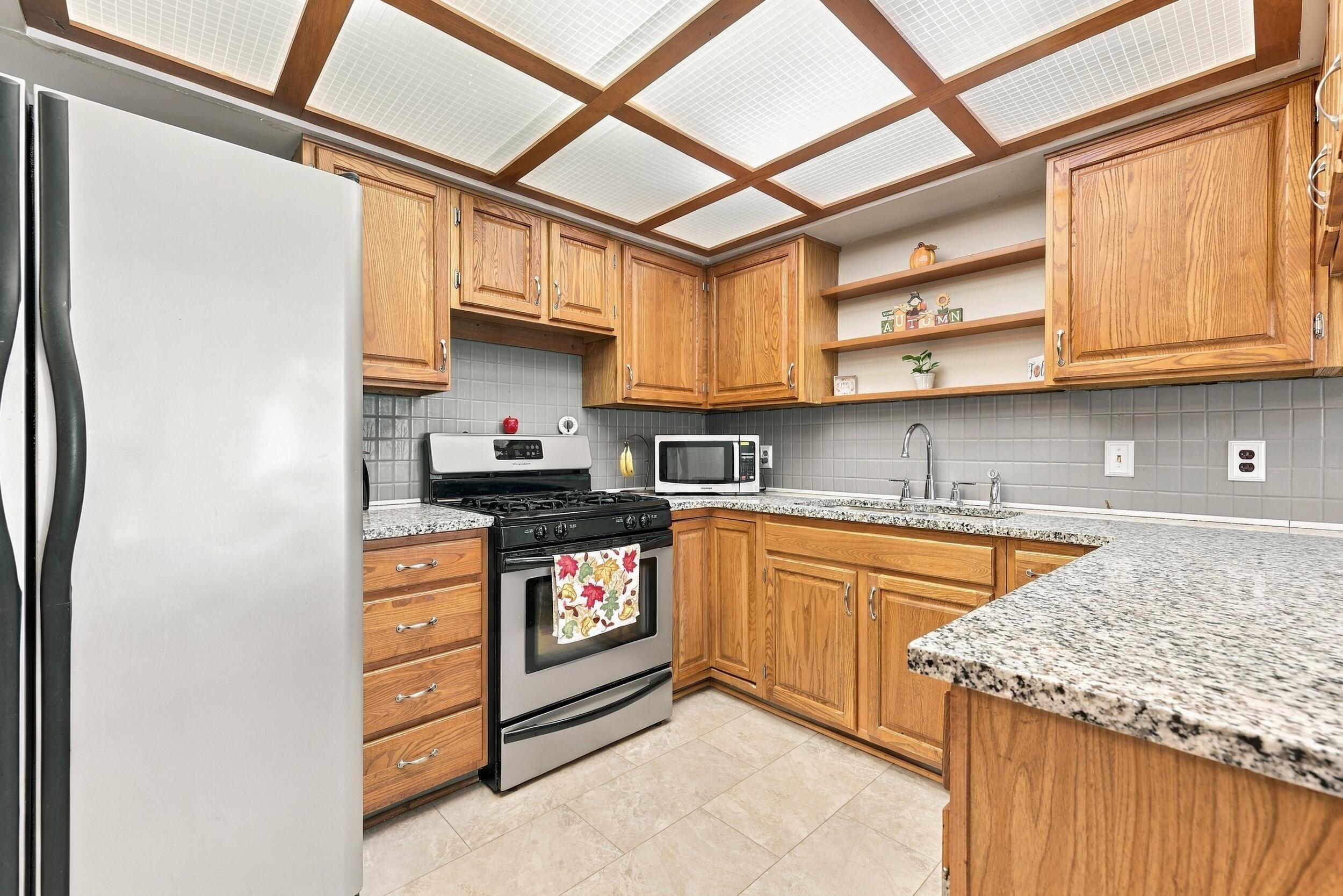 2560 Knapp Street NE Grand Rapids MI 49505