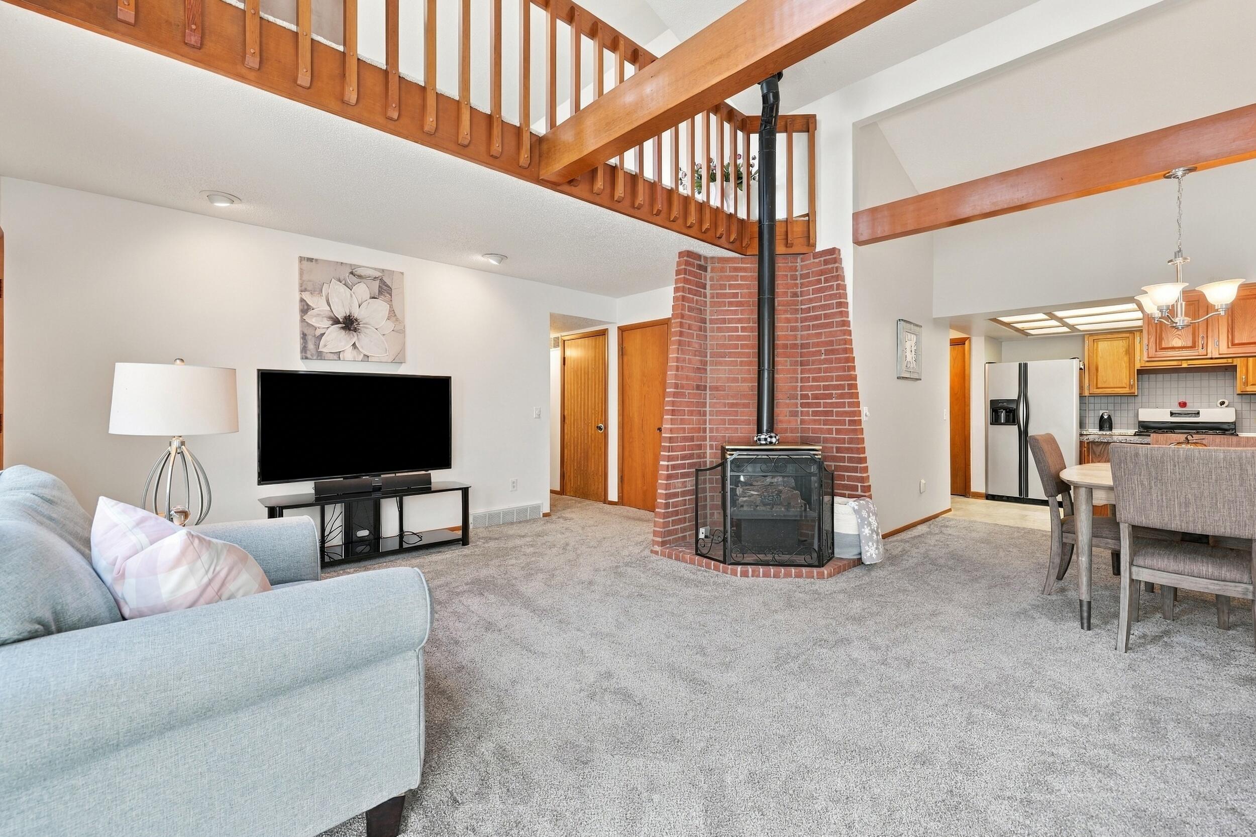 2560 Knapp Street NE Grand Rapids MI 49505