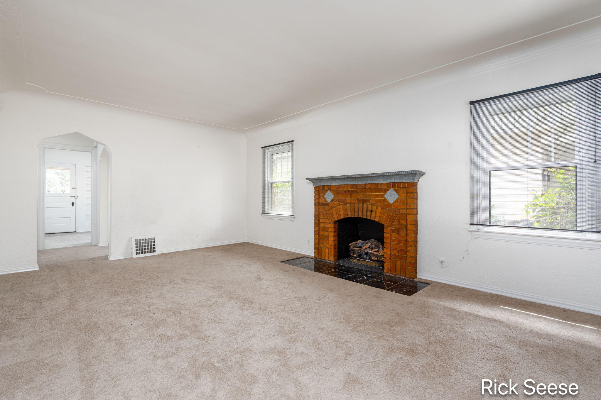 2344 Madison Avenue SE Grand Rapids MI 49507