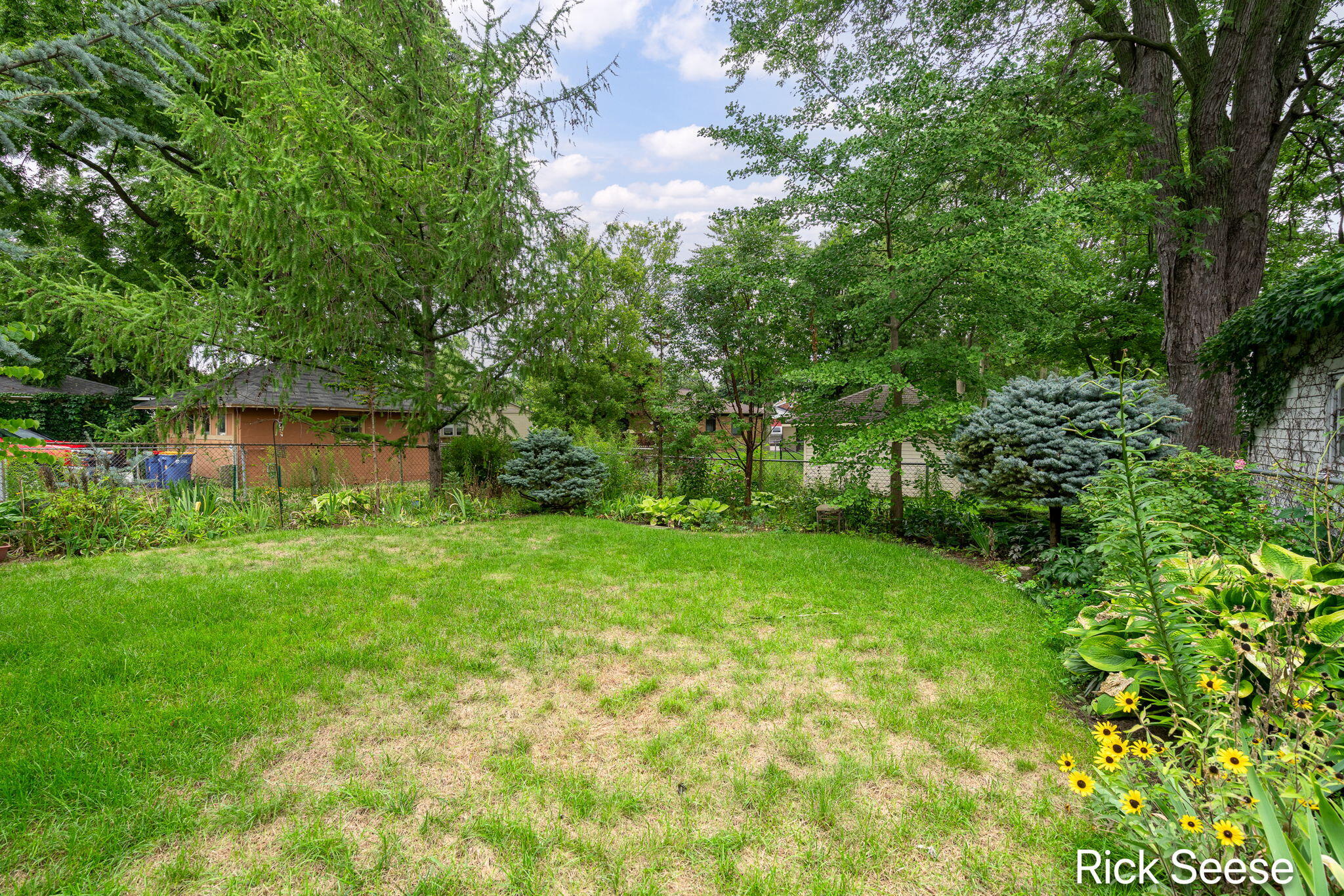 2344 Madison Avenue SE Grand Rapids MI 49507