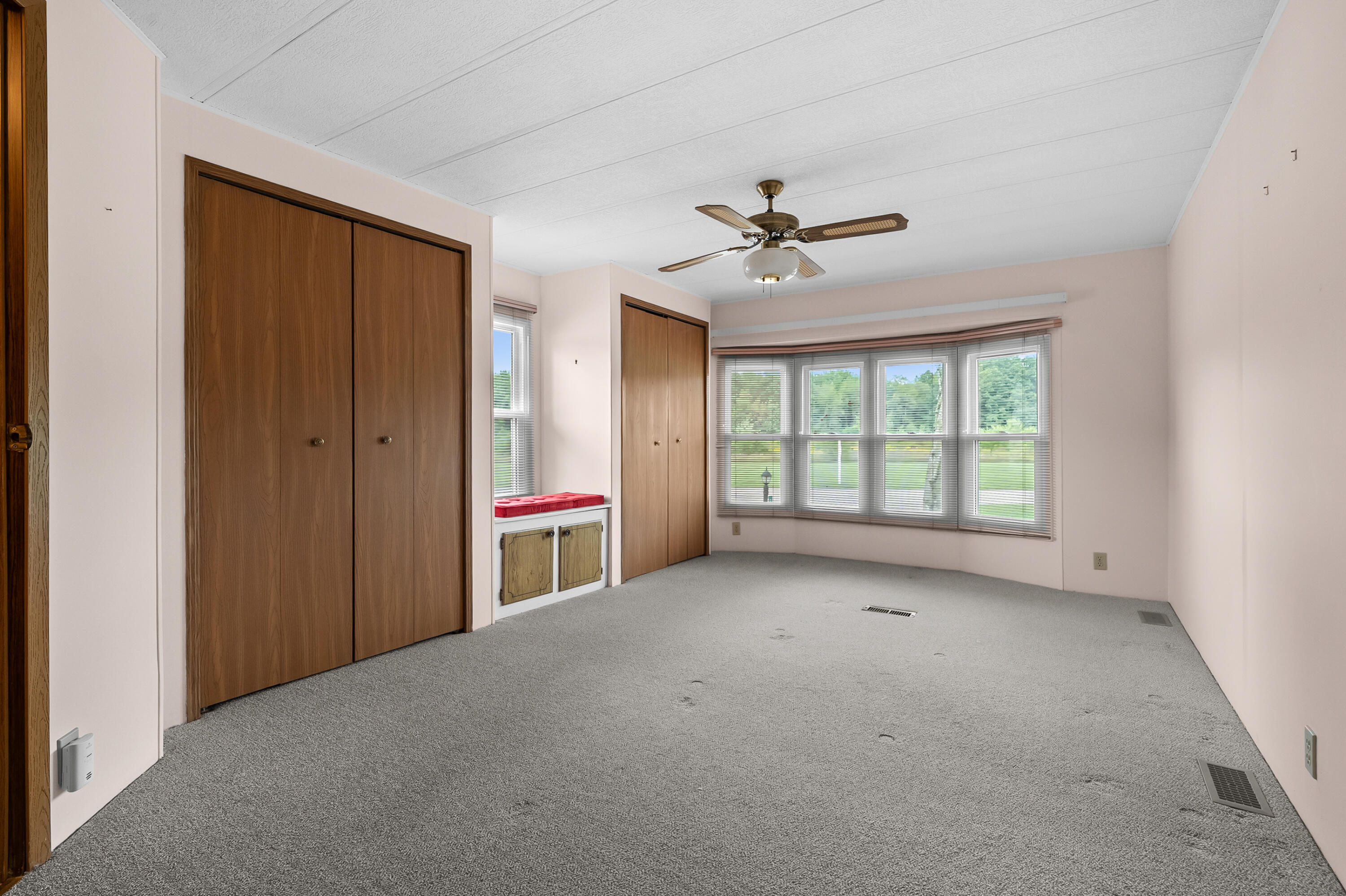 6375 Medford Way Kalamazoo MI 49009